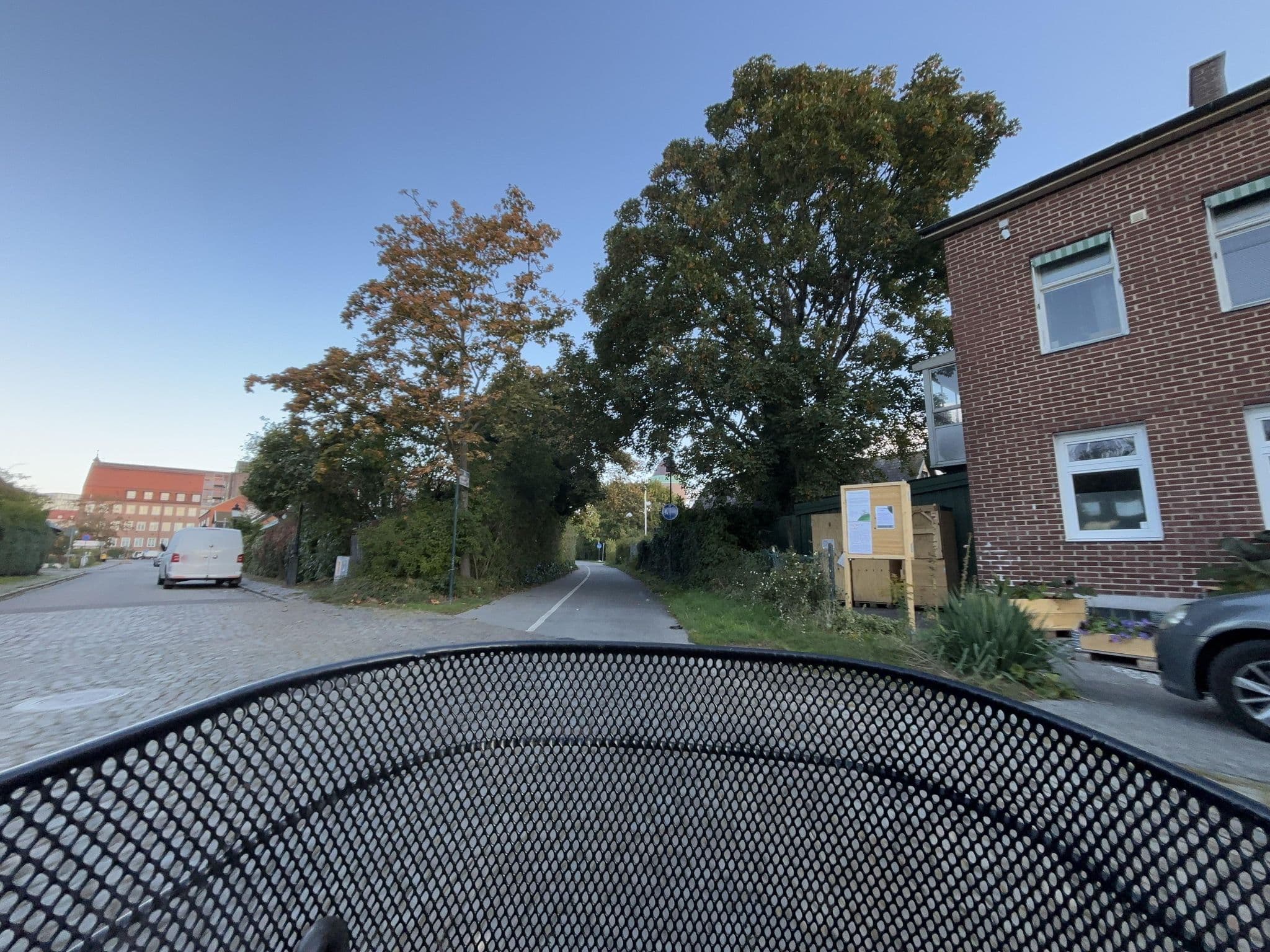 Street view near Specialkompetens Syd, Malmö — © fa30 (CC BY-SA · Mapillary)