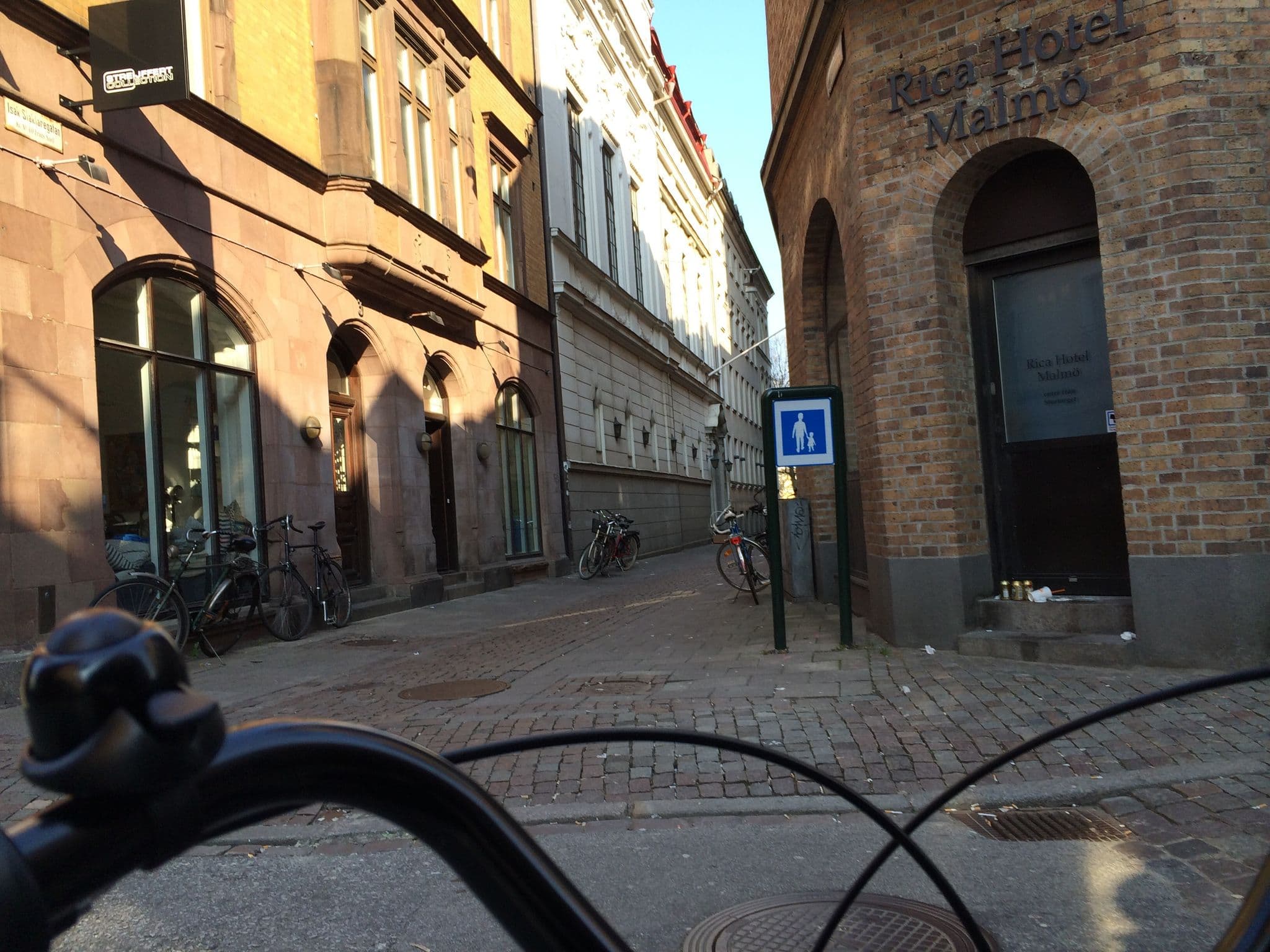 Street view near Hotel Room 104, Malmö — © patrik_svensson (CC BY-SA · Mapillary)