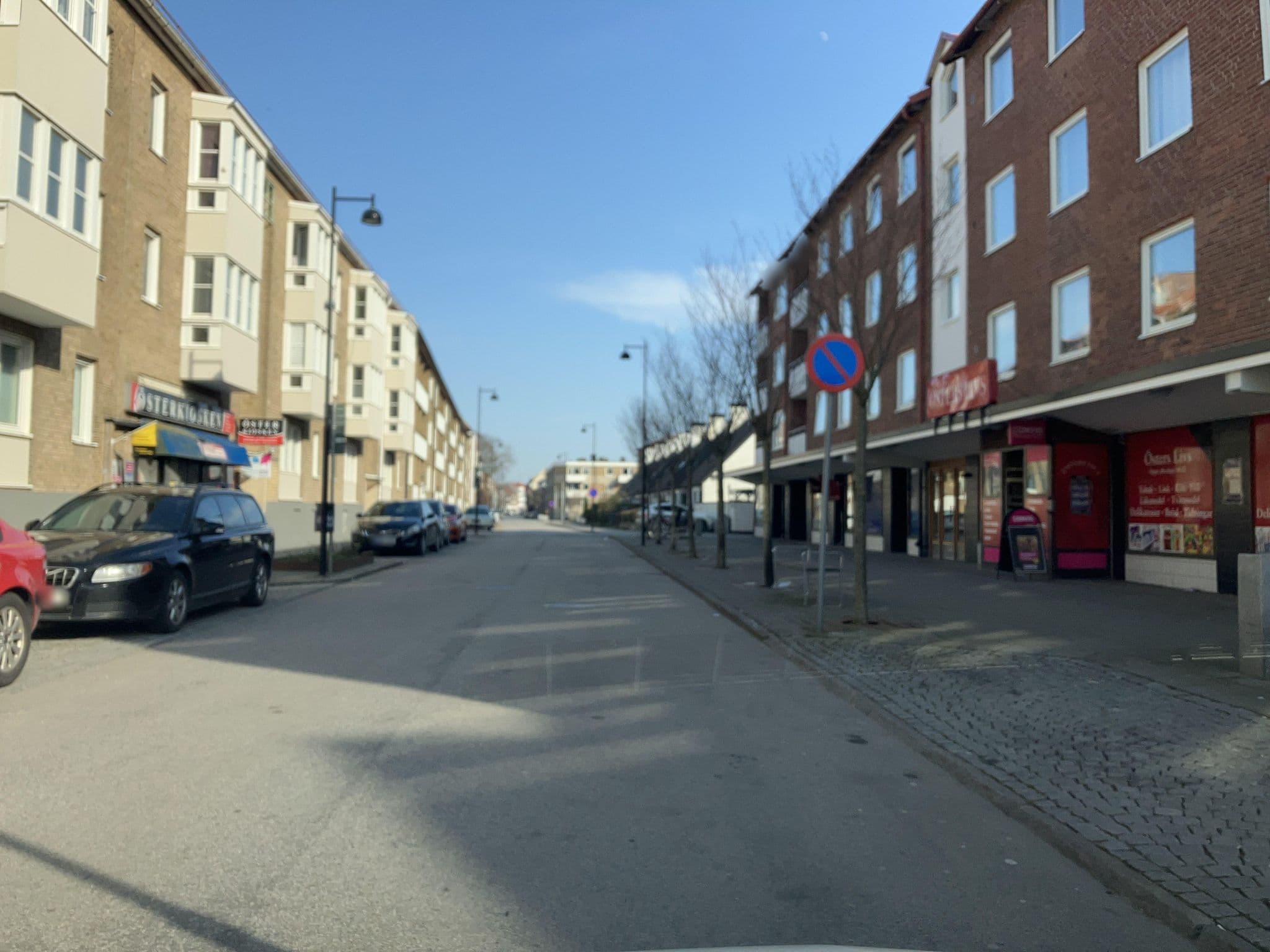 Street view near Hotell Östergatan 108, Landskrona — © fa30 (CC BY-SA · Mapillary)