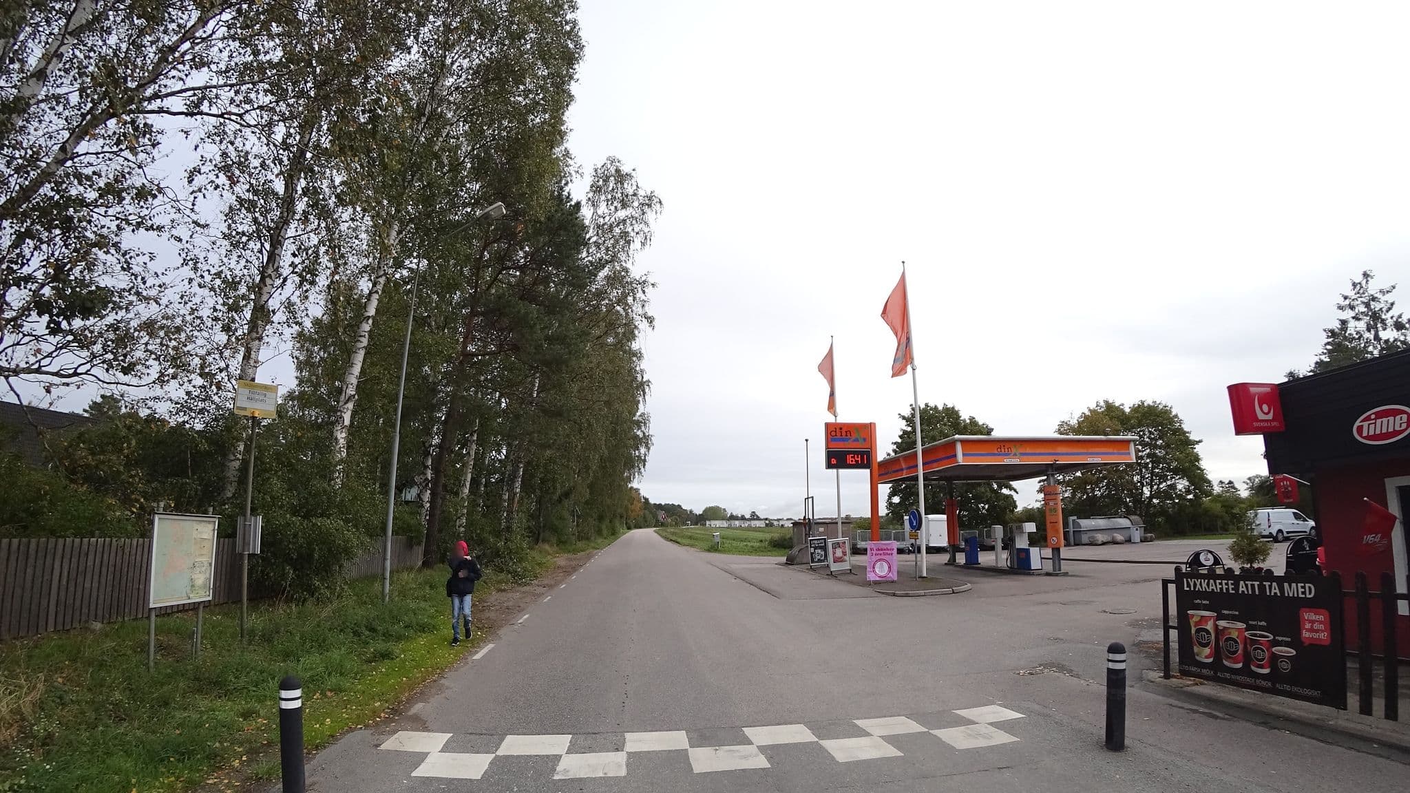 Street view near Hotel Planetstaden, Hofterup — © geoinfo_martin (CC BY-SA · Mapillary)