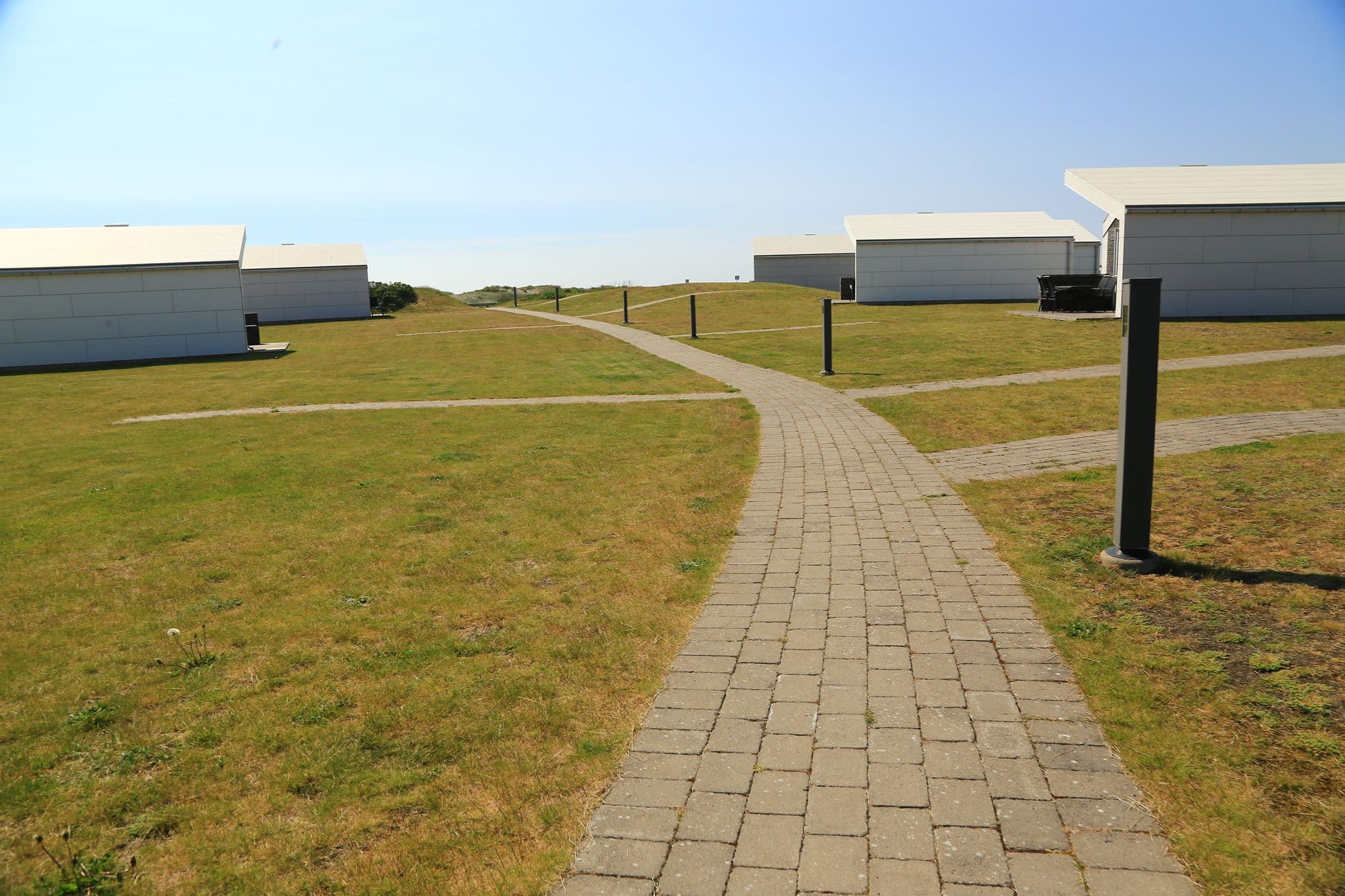 Street view near Apelvikstrand Semesterlägenheter, Varberg — © jorfro (CC BY-SA · Mapillary)