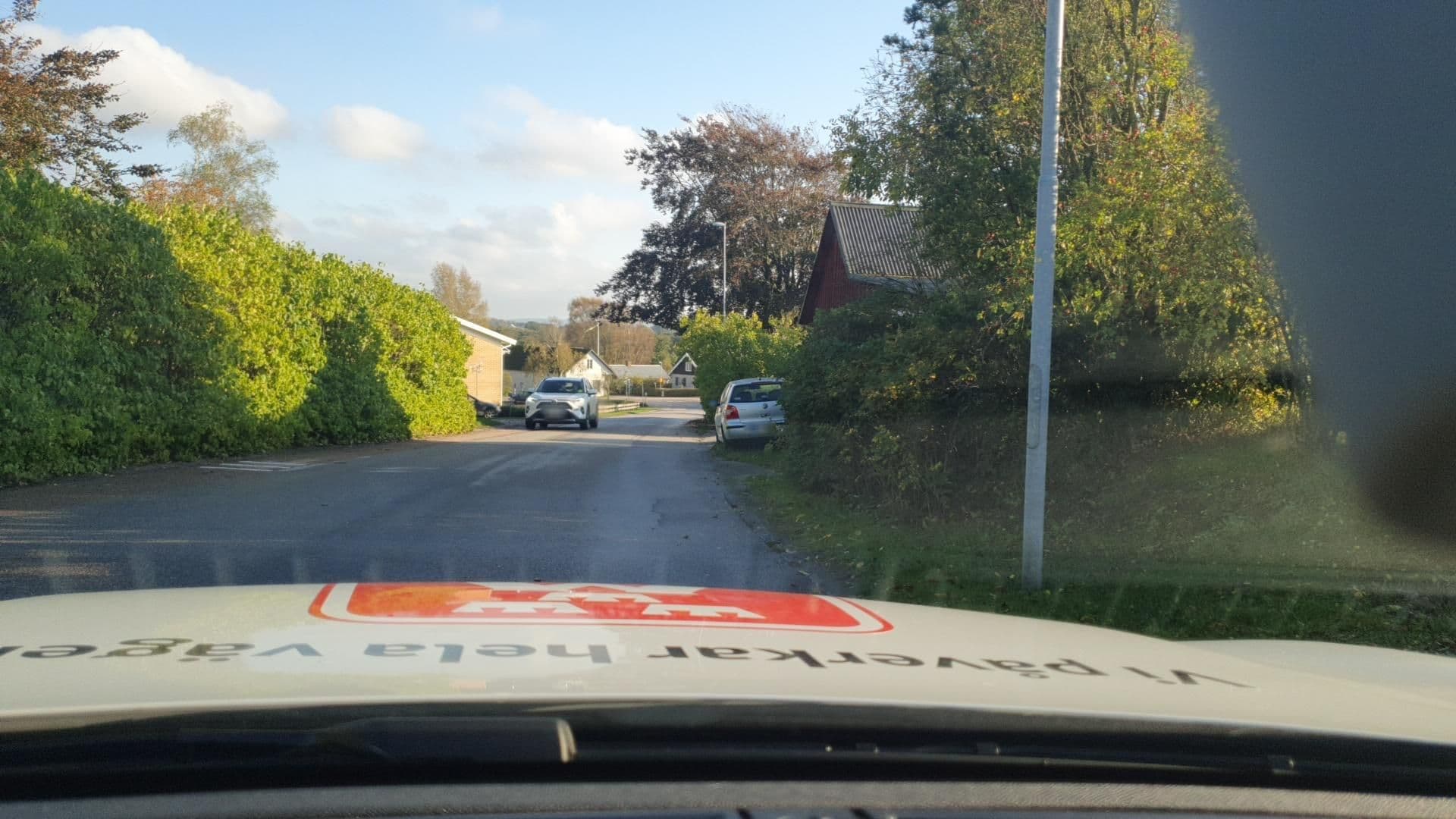Street view near Bergsater Bed & Breakfast, Falkenberg — © roadroid (CC BY-SA · Mapillary)