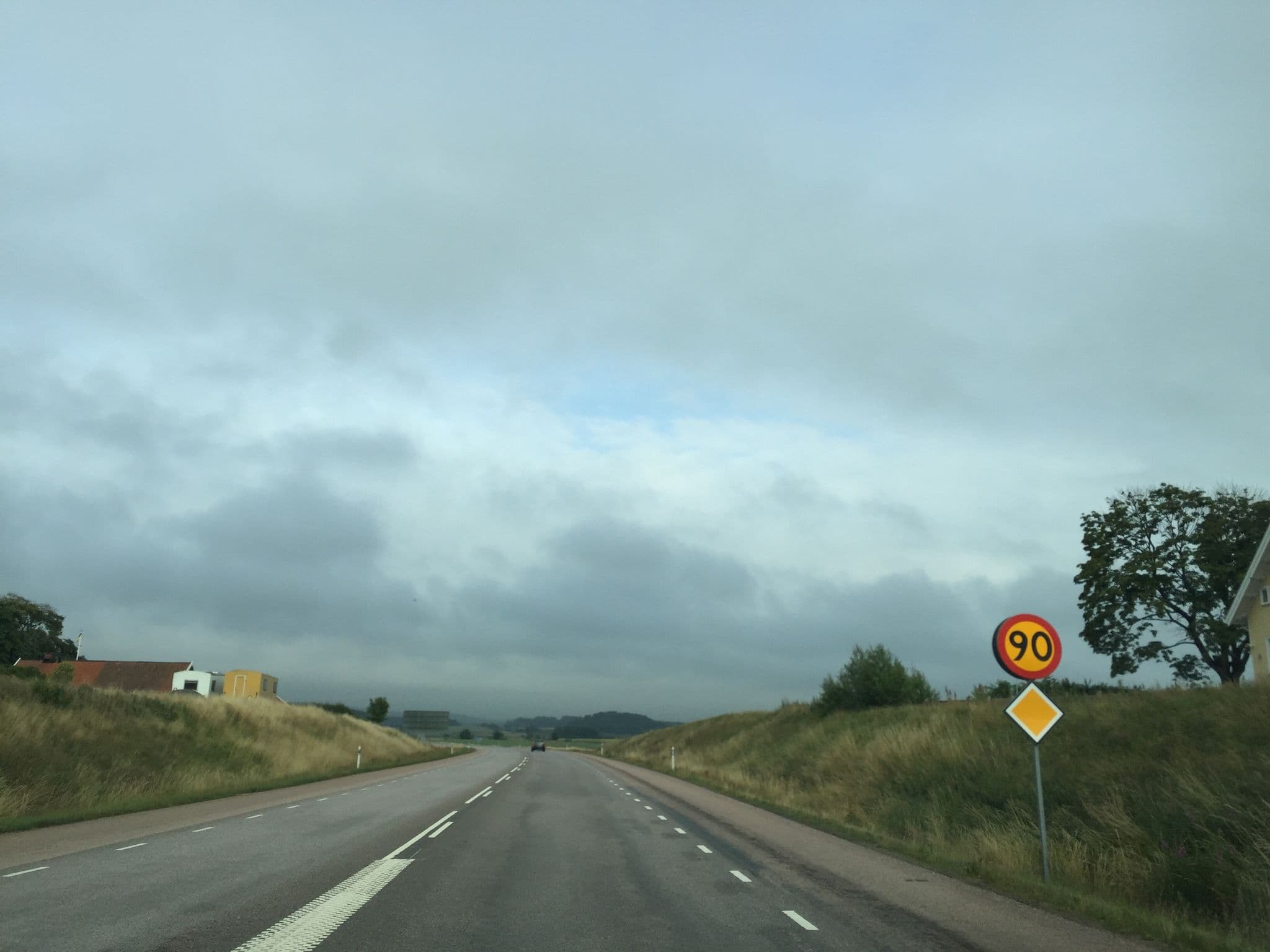 Street view near Skrea vandrarhem, Skrea — © jesolem (CC BY-SA · Mapillary)