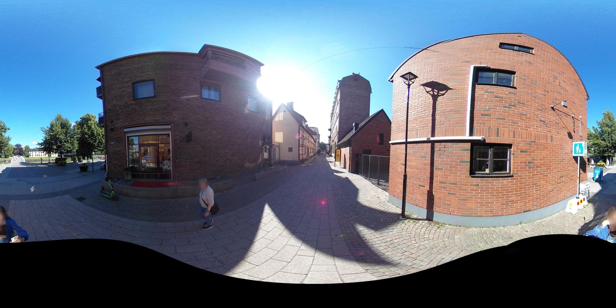 Street view near Logen 17 Hallandia, Halmstad — © AmOosm (CC BY-SA · Mapillary)