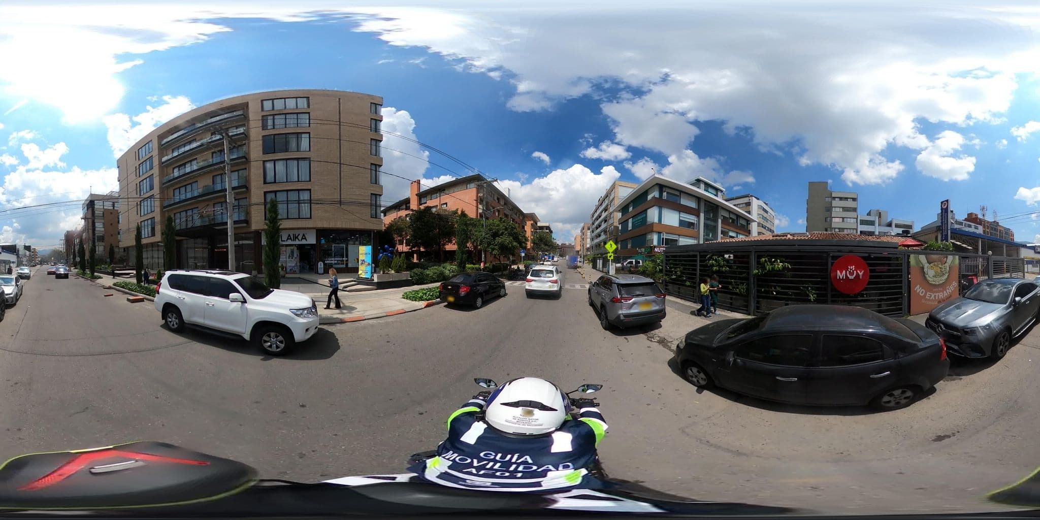 Street view near Sta Bárbara Boutique, Barrio San Luis — © krojasSDM (CC BY-SA · Mapillary)