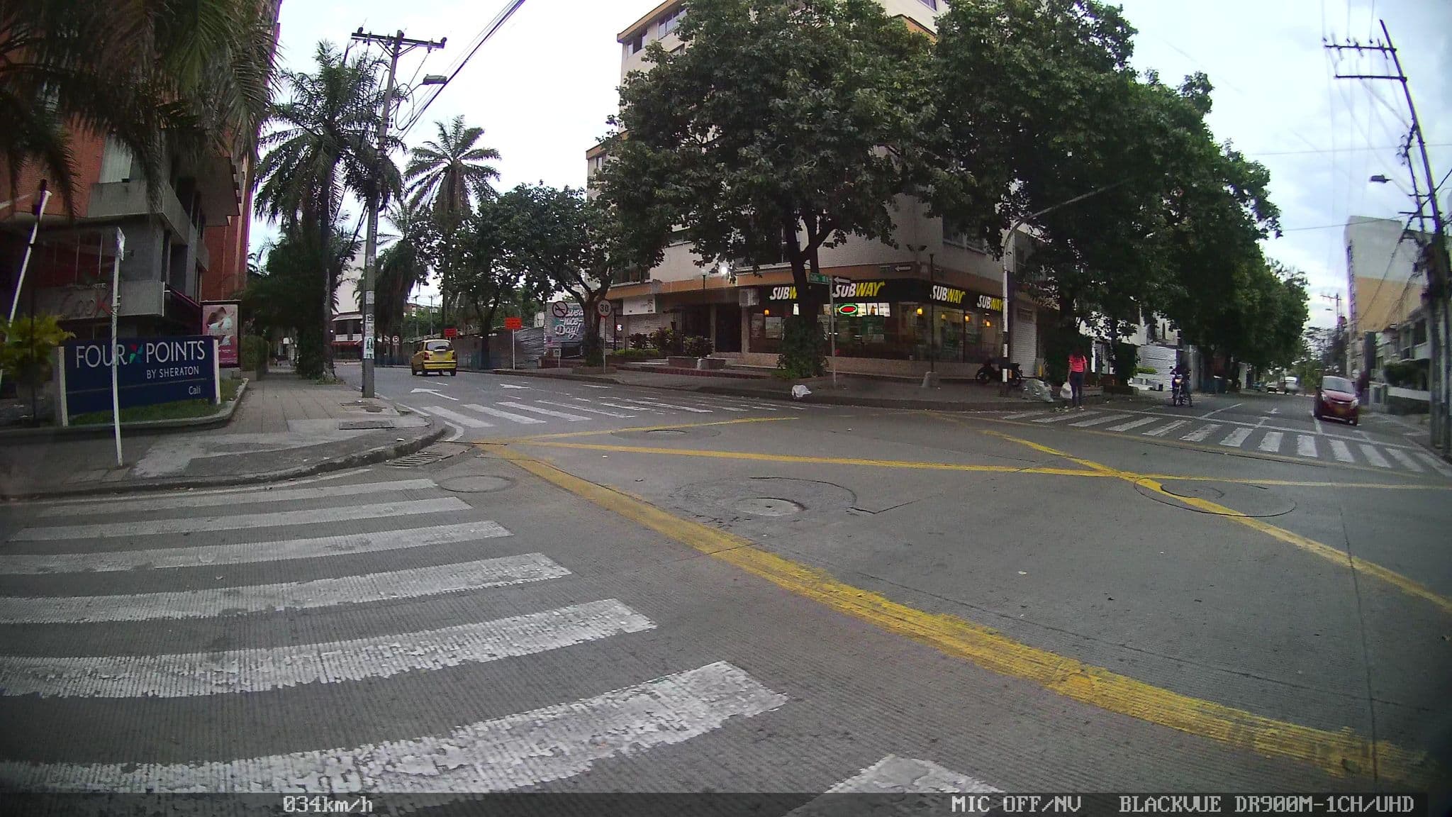 Street view near Four Points, Cali — © kaart_2 (CC BY-SA · Mapillary)