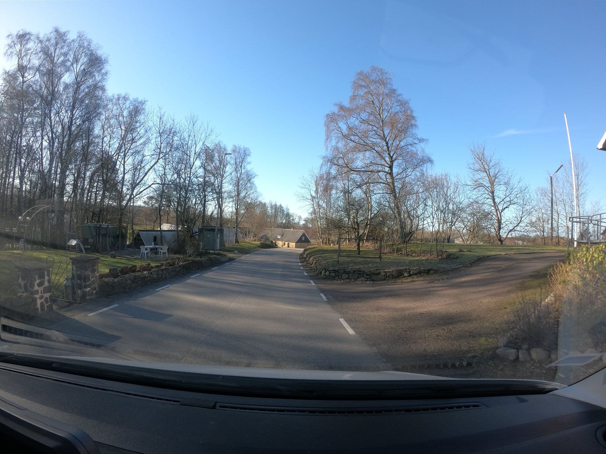 Street view near Hallandsåsens Vandrarhem B&B, Hjärnarp — © abuzaidh (CC BY-SA · Mapillary)