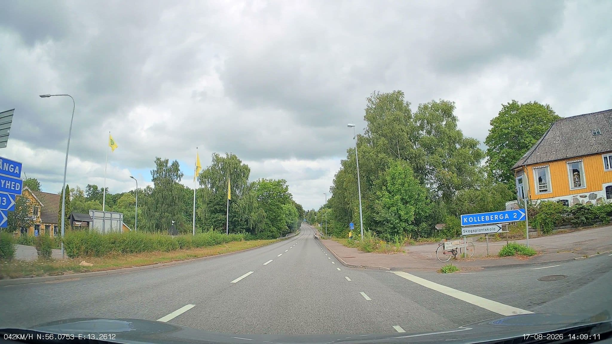 Street view near Kalle på Spången, Ljungbyhed — © thewizard (CC BY-SA · Mapillary)