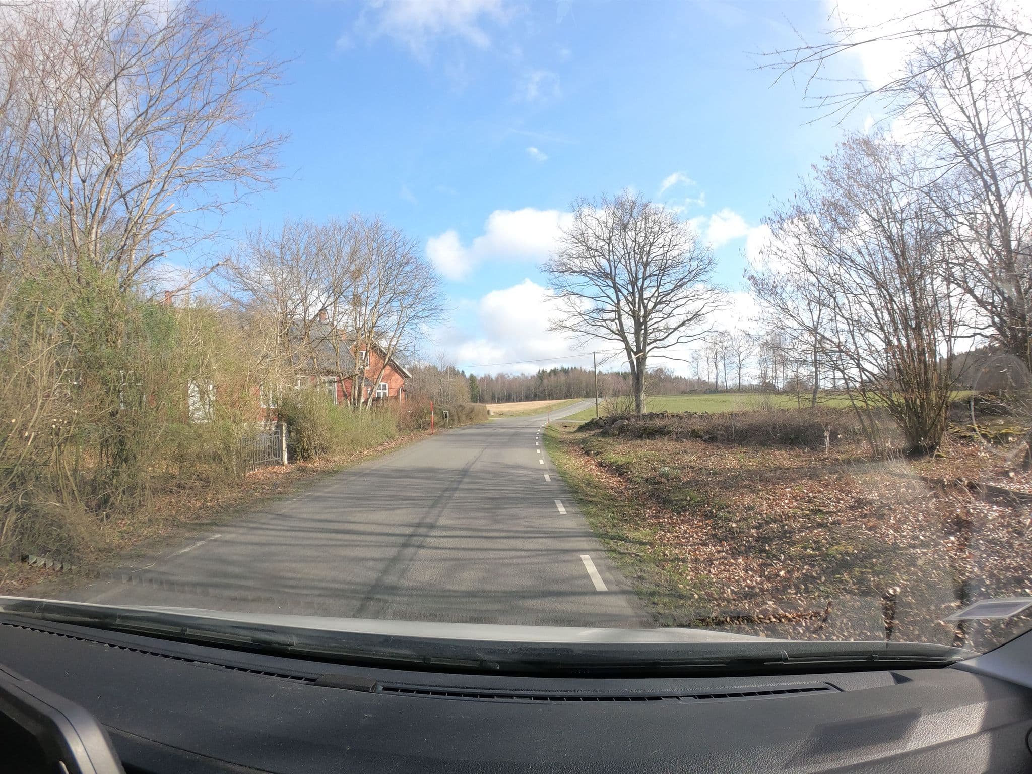 Street view near Gladan & Vråkens Vandrarhem, Degeberga — © abuzaidh (CC BY-SA · Mapillary)