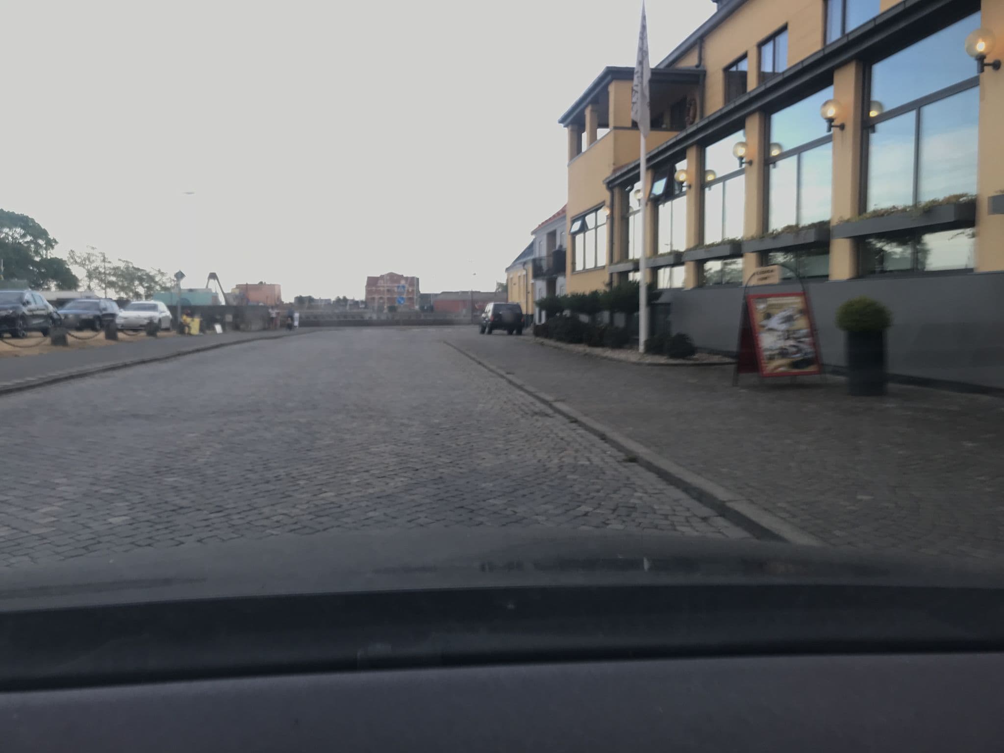 Street view near Hotell Svea, Simrishamn — © jorchr (CC BY-SA · Mapillary)