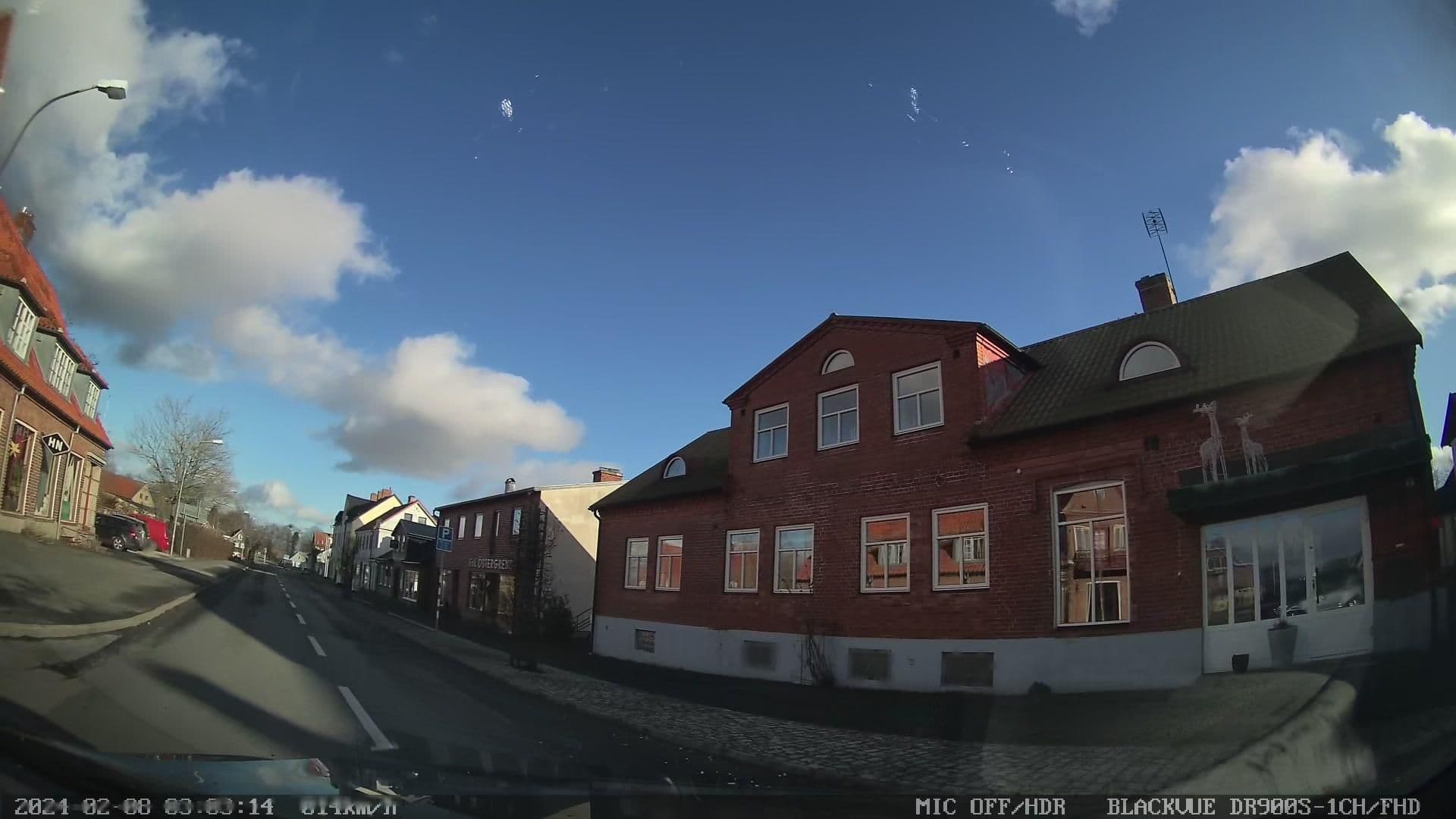 Street view near Svanbergs guestrooms B&B, Gärsnäs — © brenna (CC BY-SA · Mapillary)