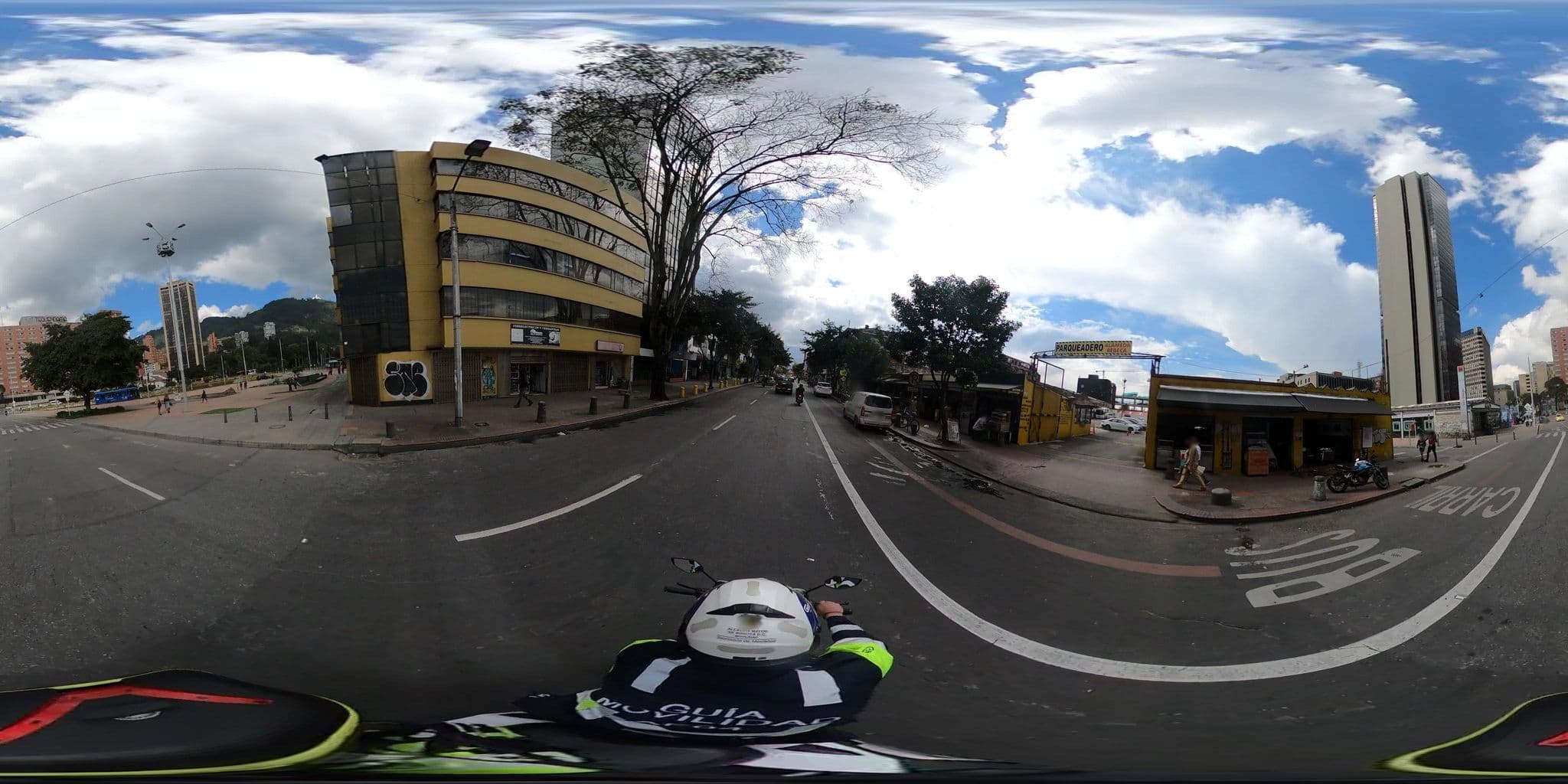 Street view near Hotel Ms Oceania, Bogotá — © krojasSDM (CC BY-SA · Mapillary)