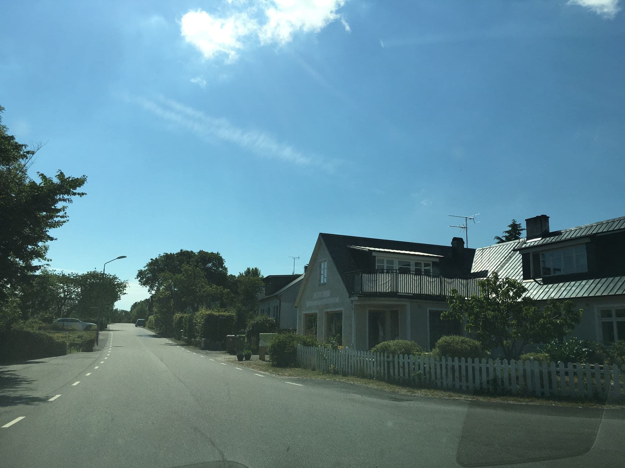 Street view near Baskemölla Bed & Breakfast, Simrishamn — © sarawabreus (CC BY-SA · Mapillary)