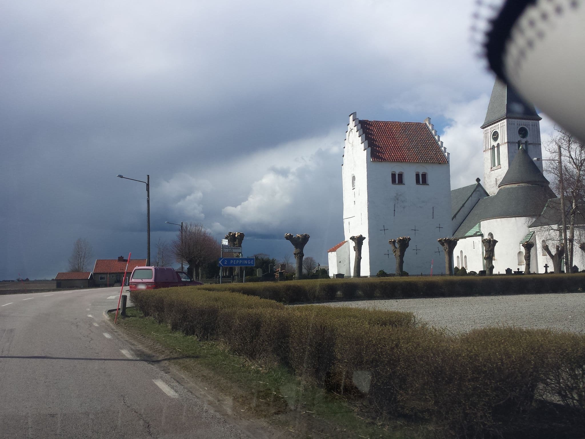 Street view near Ystad Saltsjöbad, Köpingebro — © kakmaskin (CC BY-SA · Mapillary)