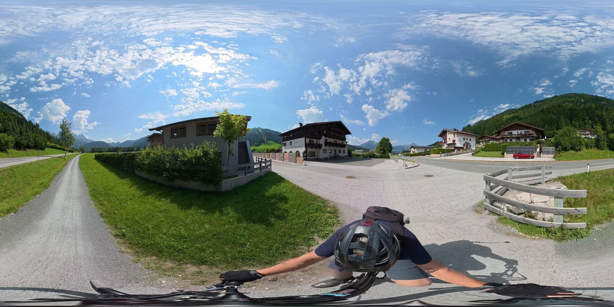 Street view near Alpin Residenzen Buchensteinwand Haus A, Sankt Ulrich am Pillersee — © osmplus_org (CC BY-SA · Mapillary)