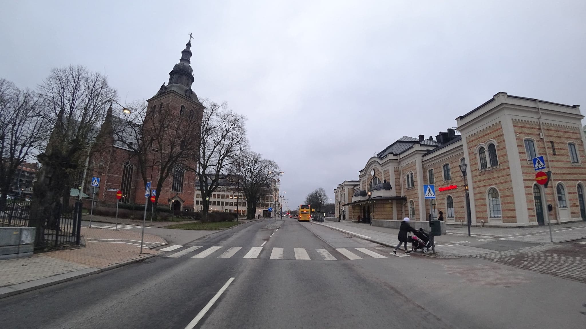Street view near The Bishops Arms, Kristianstad — © karlmagnus (CC BY-SA · Mapillary)