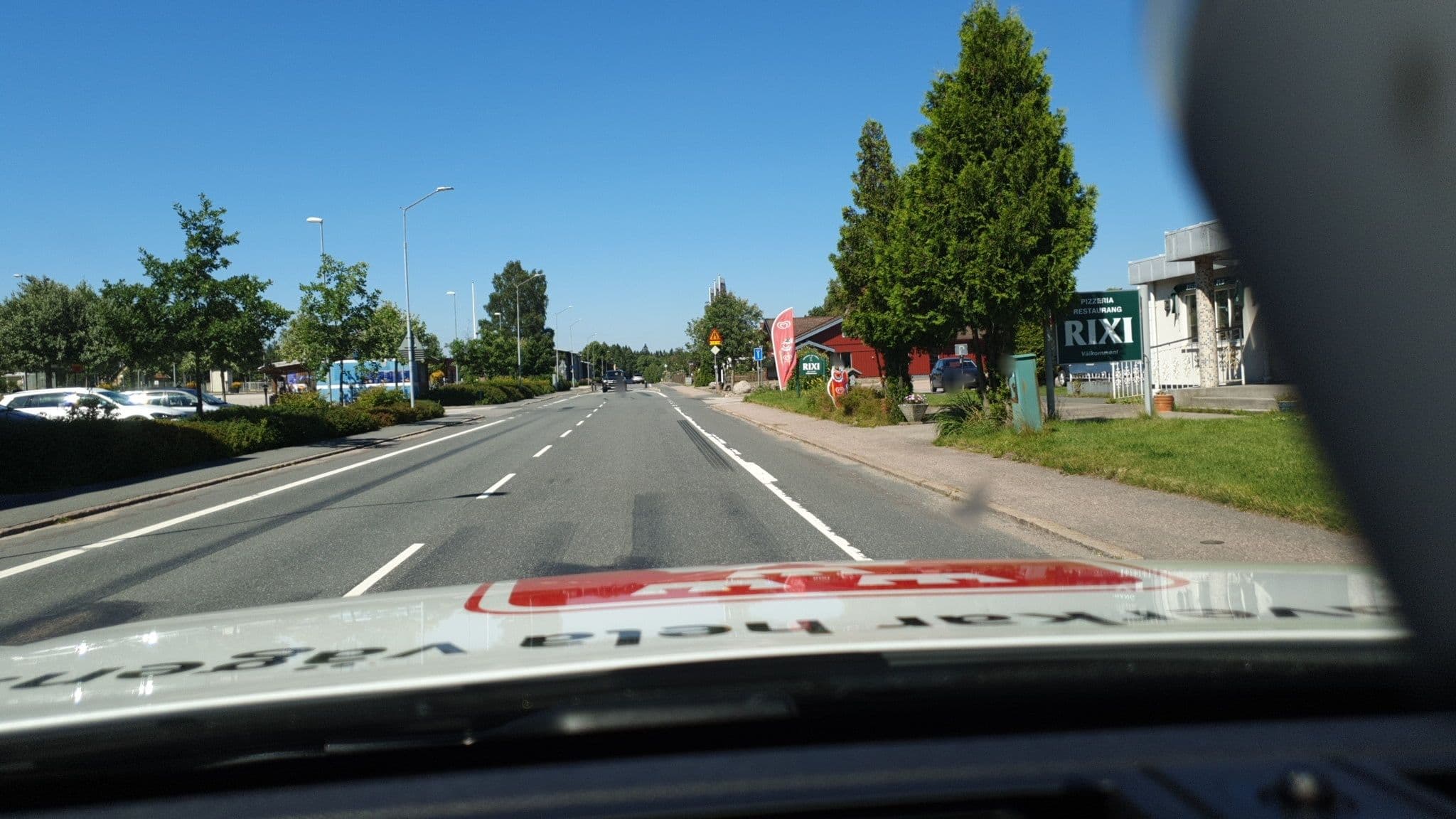 Street view near Lika Blakcori, Hestra — © roadroid (CC BY-SA · Mapillary)