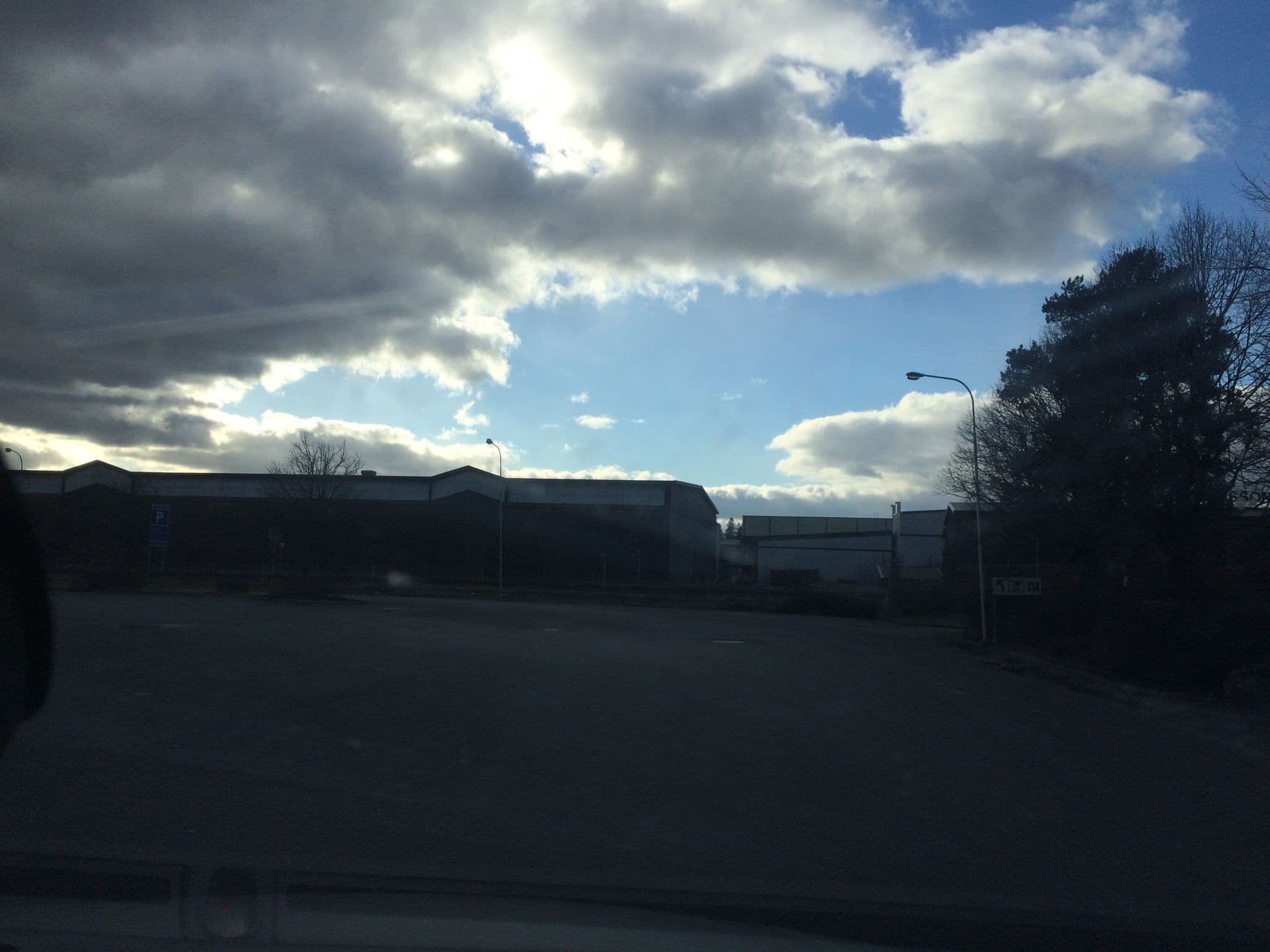 Street view near Hotell Småland, Skillingaryd — © jonas_gyllenspetz (CC BY-SA · Mapillary)