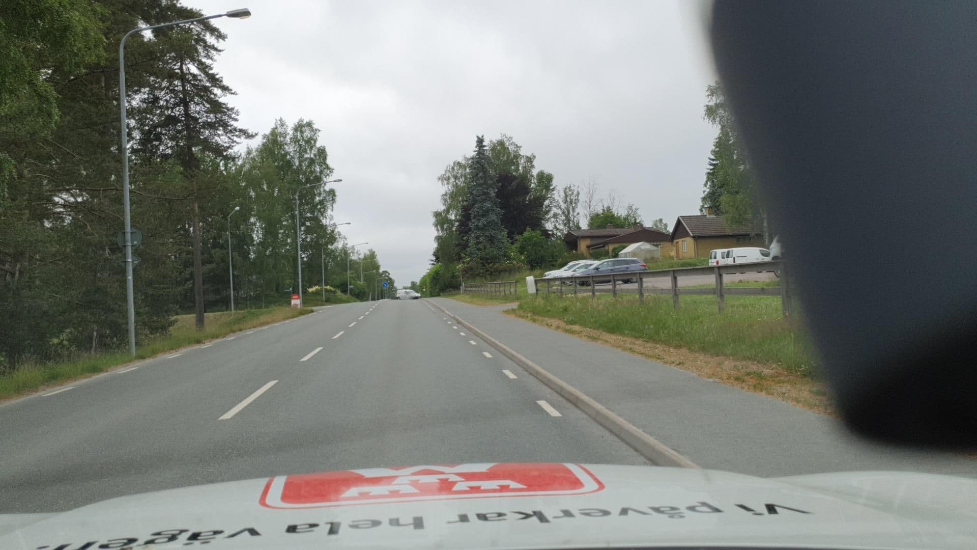 Street view near Sjörydsvillan, Mullsjö — © roadroid (CC BY-SA · Mapillary)