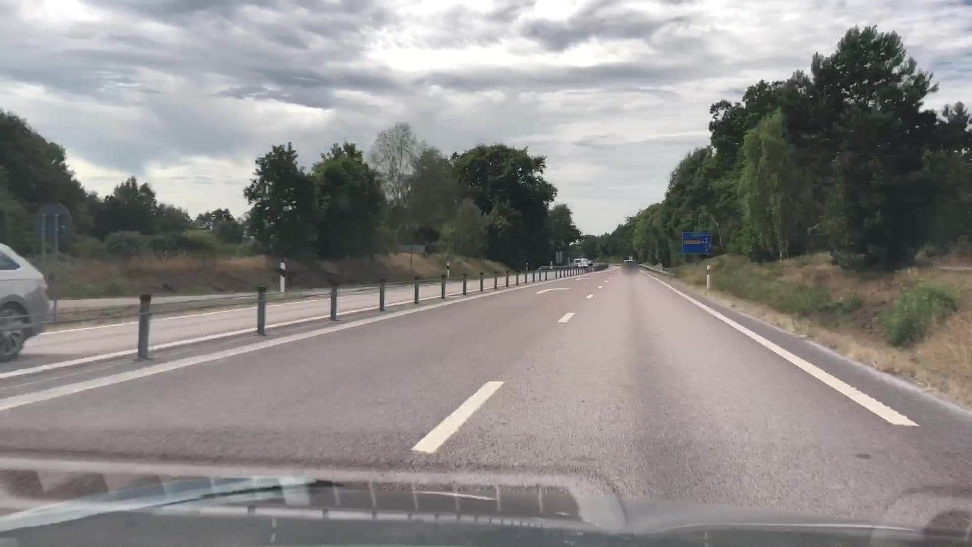 Street view near Hotell Kajutan, Bergkvara — © lvl5 (CC BY-SA · Mapillary)