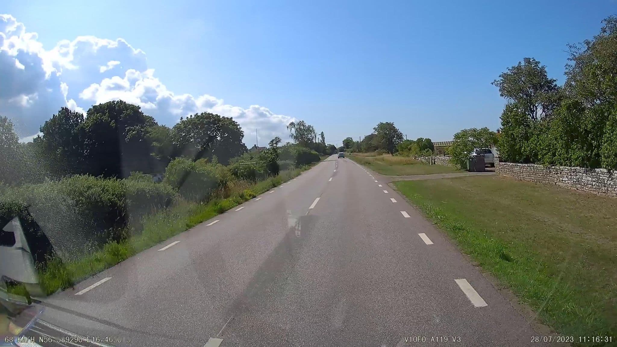 Street view near Lärkan B&B, Färjestaden — © alexander2010 (CC BY-SA · Mapillary)
