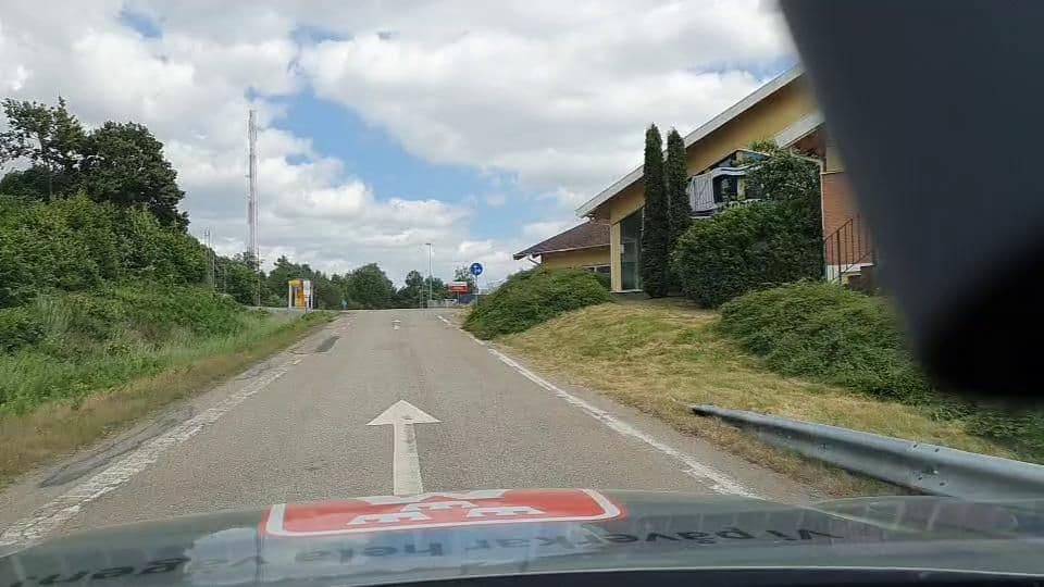 Street view near Galtsjöns Wärdshus, Ronneby — © roadroid (CC BY-SA · Mapillary)