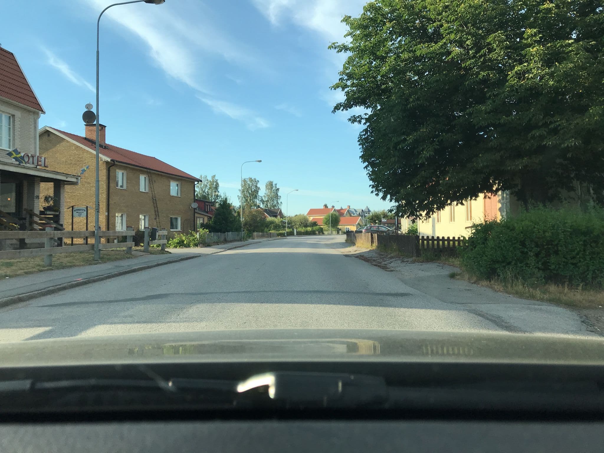 Street view near Hotel Elmershus, Hultsfred — © eme (CC BY-SA · Mapillary)