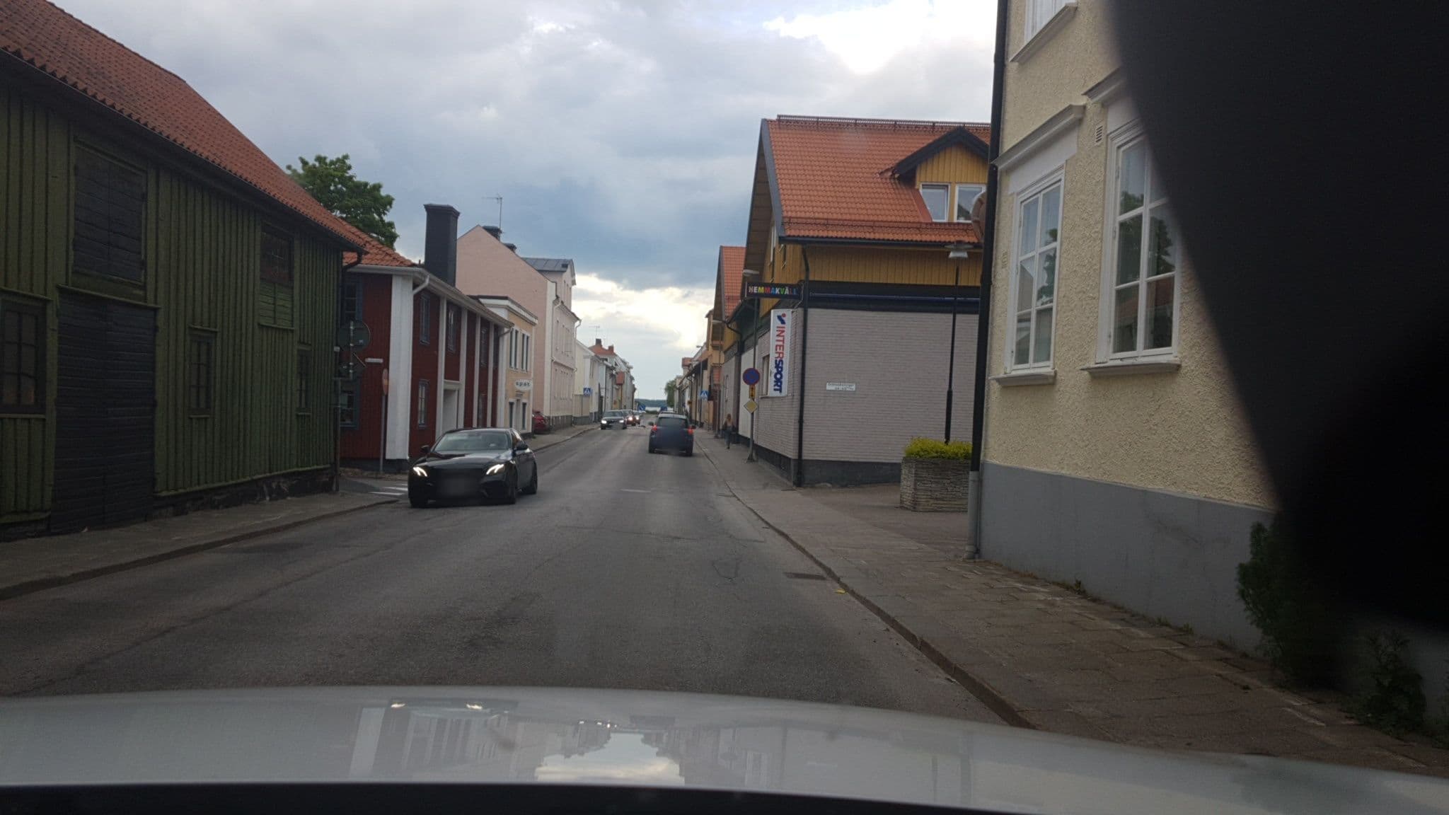 Street view near Västervik Guesthouse, Västervik — © roadroid (CC BY-SA · Mapillary)