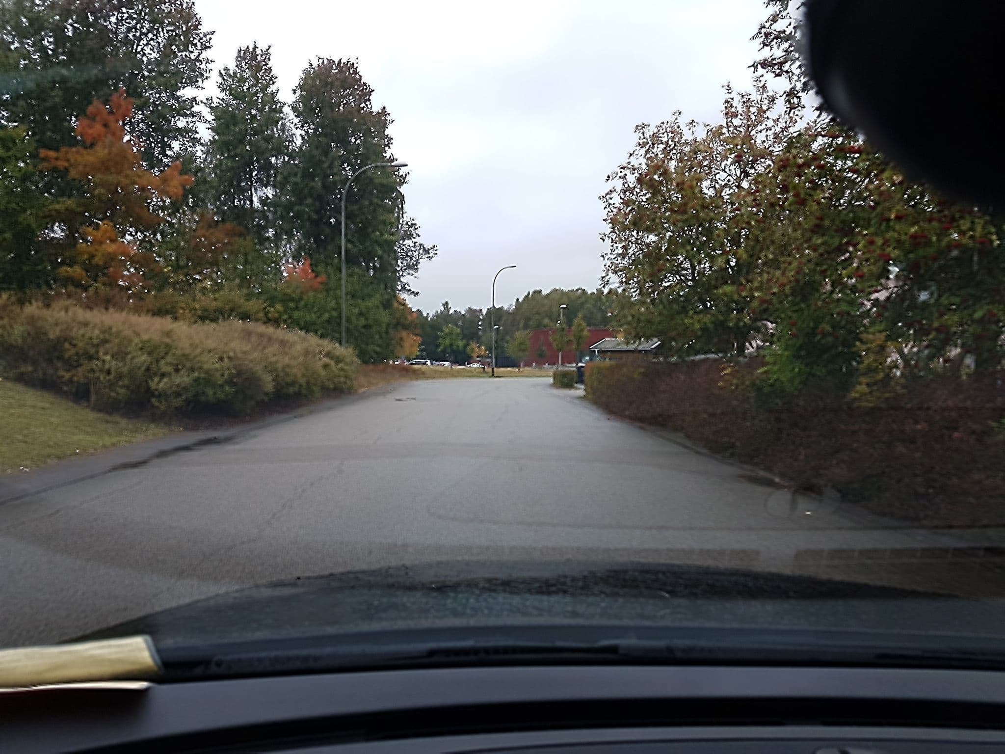 Street view near Vallabiten, Växjö — © westis (CC BY-SA · Mapillary)