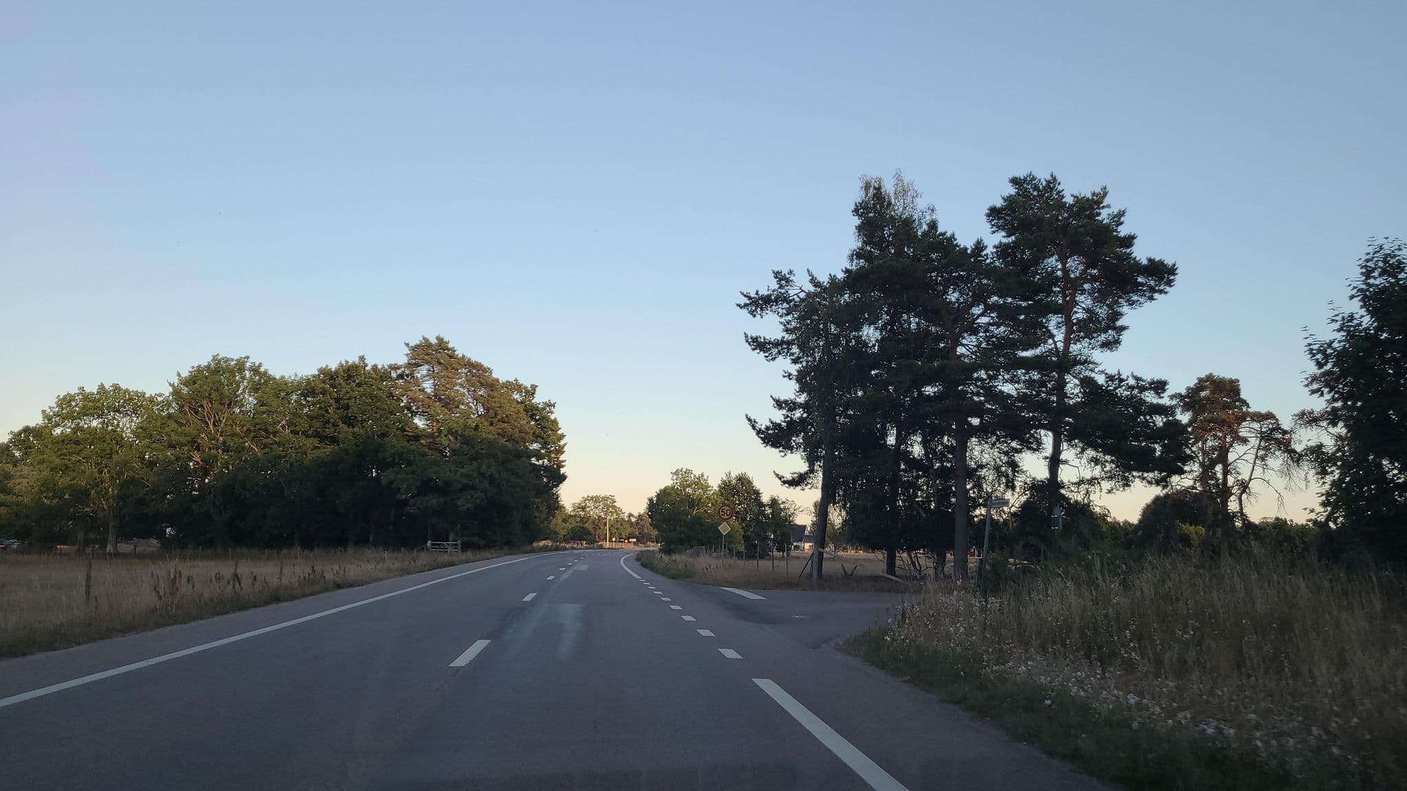 Street view near Tältet Ölandsgården, Oskarshamn — © jopparn (CC BY-SA · Mapillary)