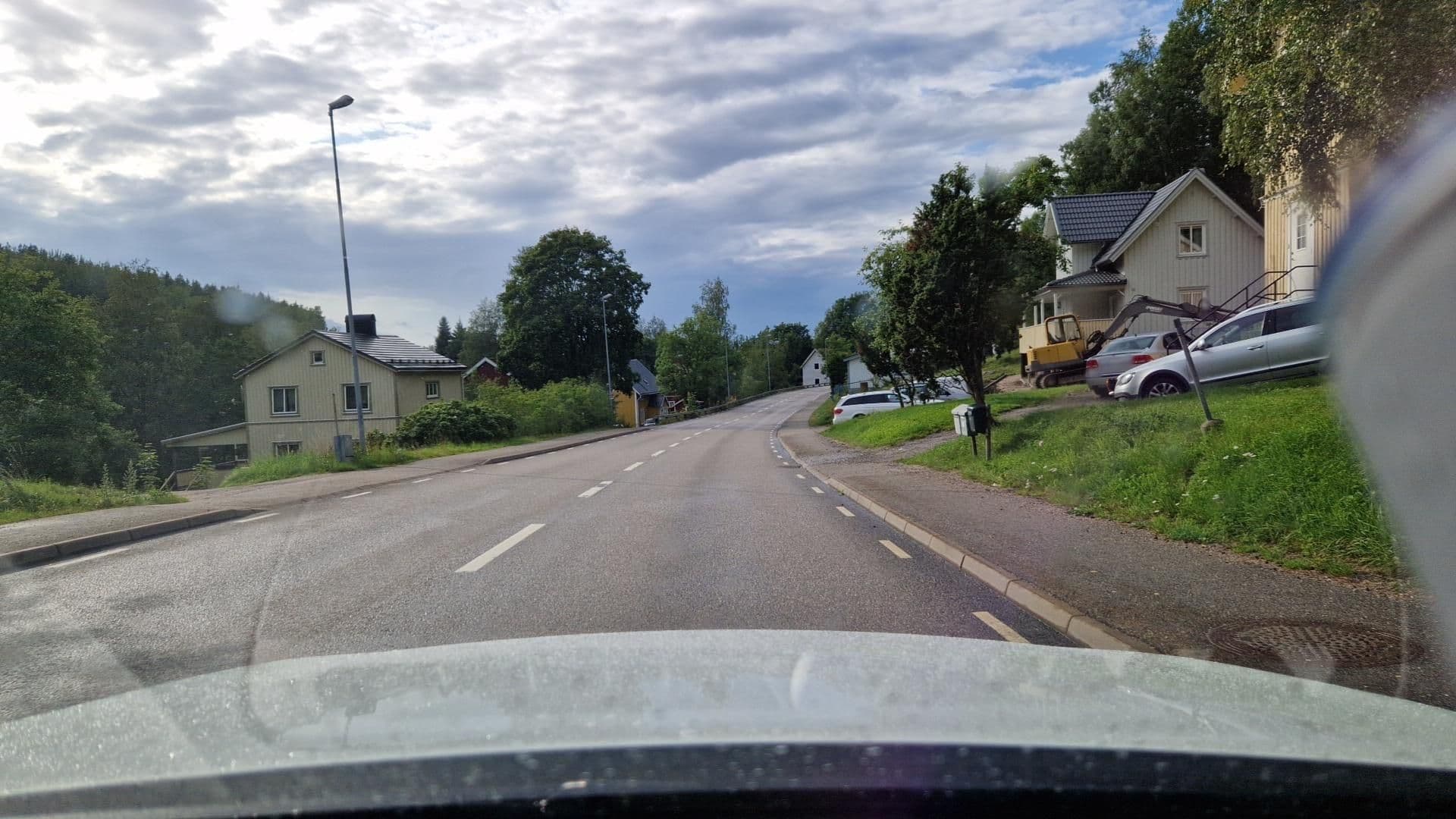 Street view near Ekman, Tryggve, Färgelanda — © roadroid (CC BY-SA · Mapillary)