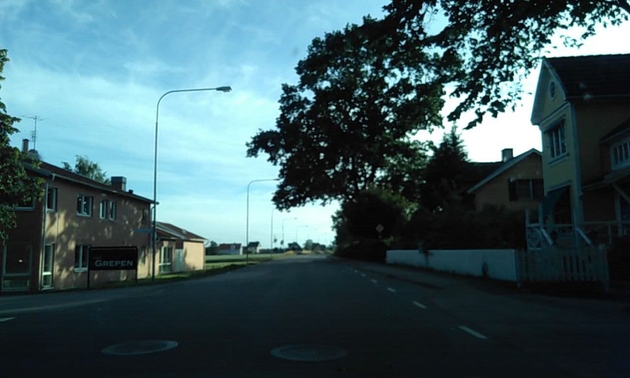 Street view near Hotell Grepen, Vara — © agatefilm (CC BY-SA · Mapillary)