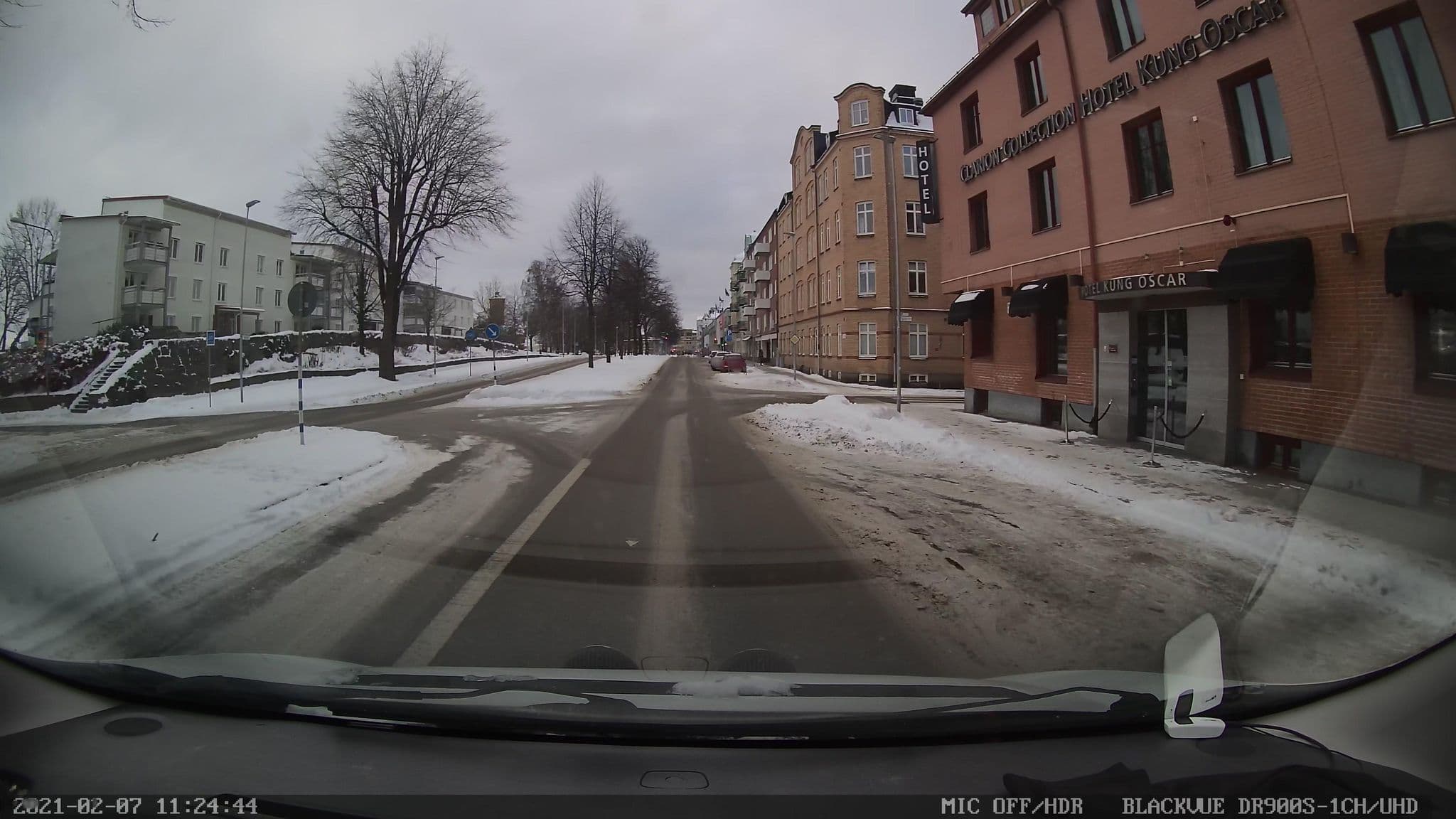 Street view near Clarion Collection Hotel Kung Oscar, Trollhättan — © dsb (CC BY-SA · Mapillary)