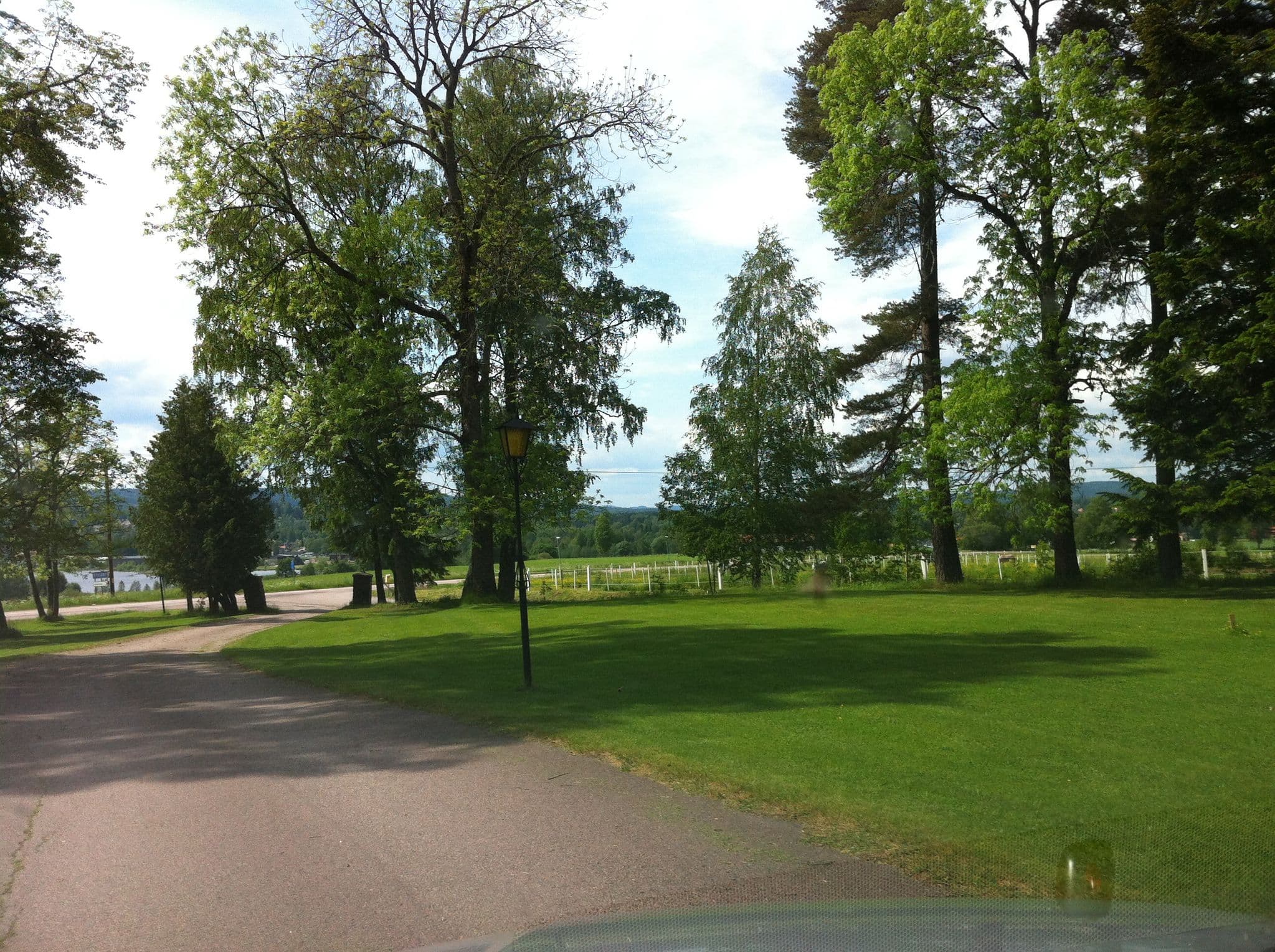 Street view near Gylleby Vandrarhem, Sunne — © ugz (CC BY-SA · Mapillary)