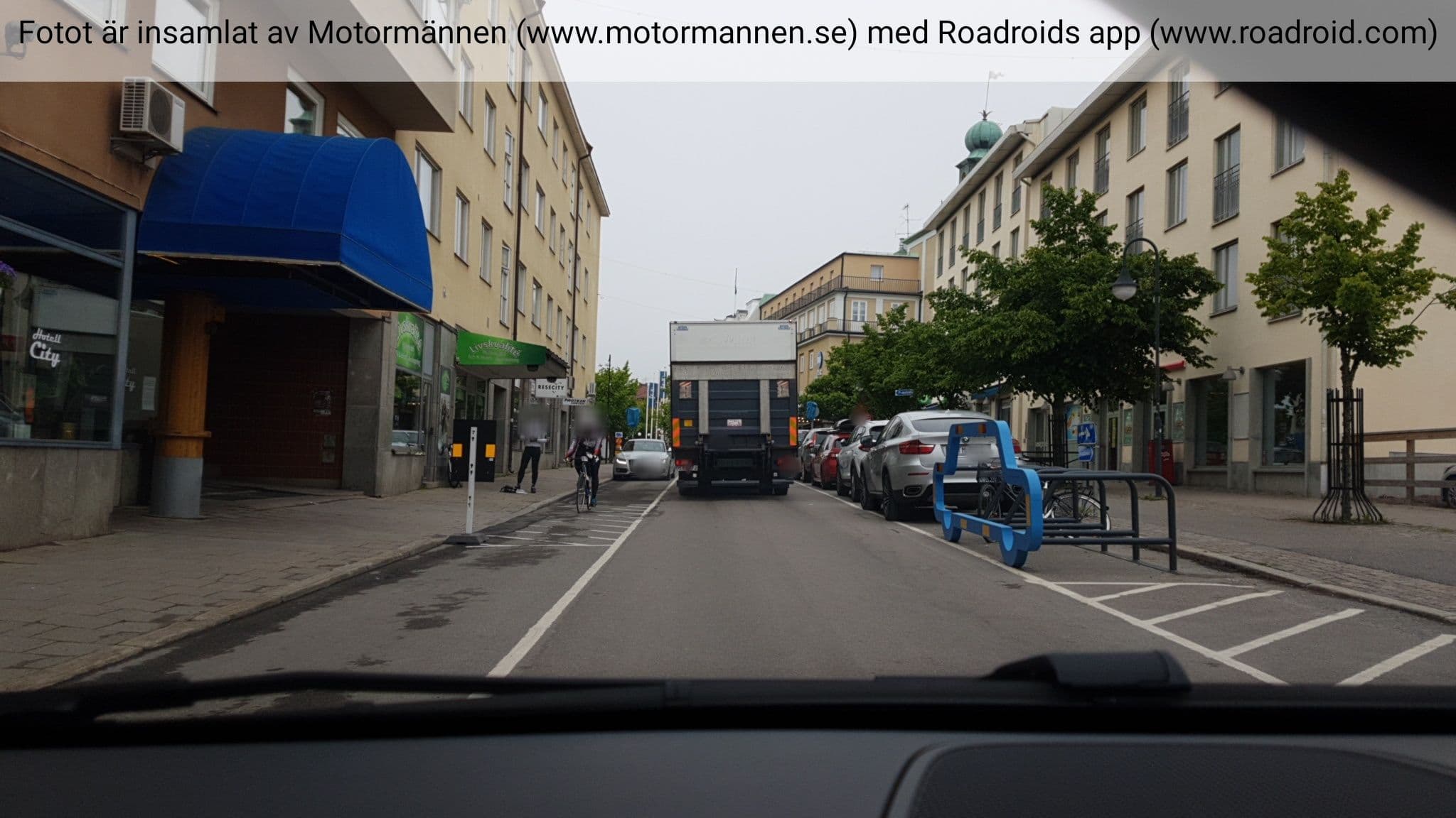 Street view near Hotell M, Motala — © roadroid (CC BY-SA · Mapillary)
