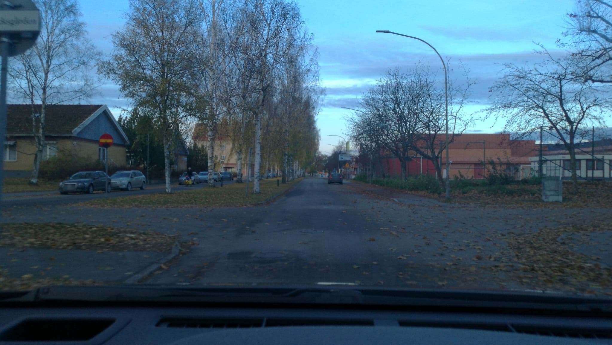 Street view near Katrinelund Partihandel, Örebro — © pjano (CC BY-SA · Mapillary)