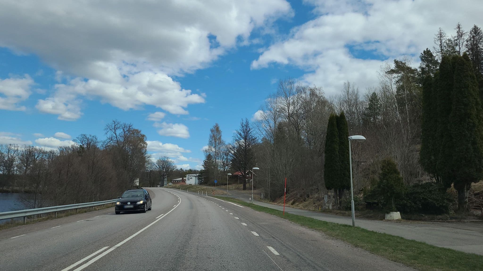 Street view near Stavsjo Brukshotell, Krokek — © jopparn (CC BY-SA · Mapillary)
