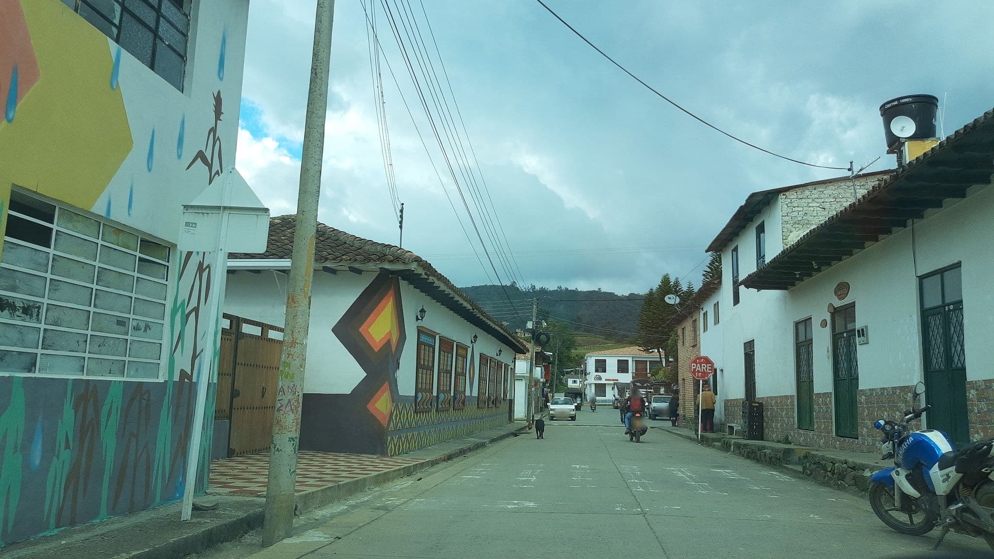 Street view near Hotel, Santa Sofía — © luiscame (CC BY-SA · Mapillary)