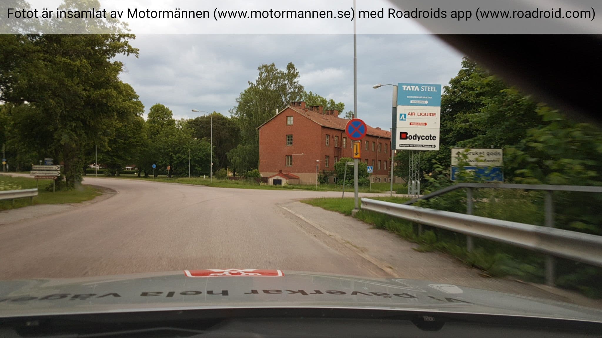 Street view near Surahammars Herrgård, Surahammar — © roadroid (CC BY-SA · Mapillary)