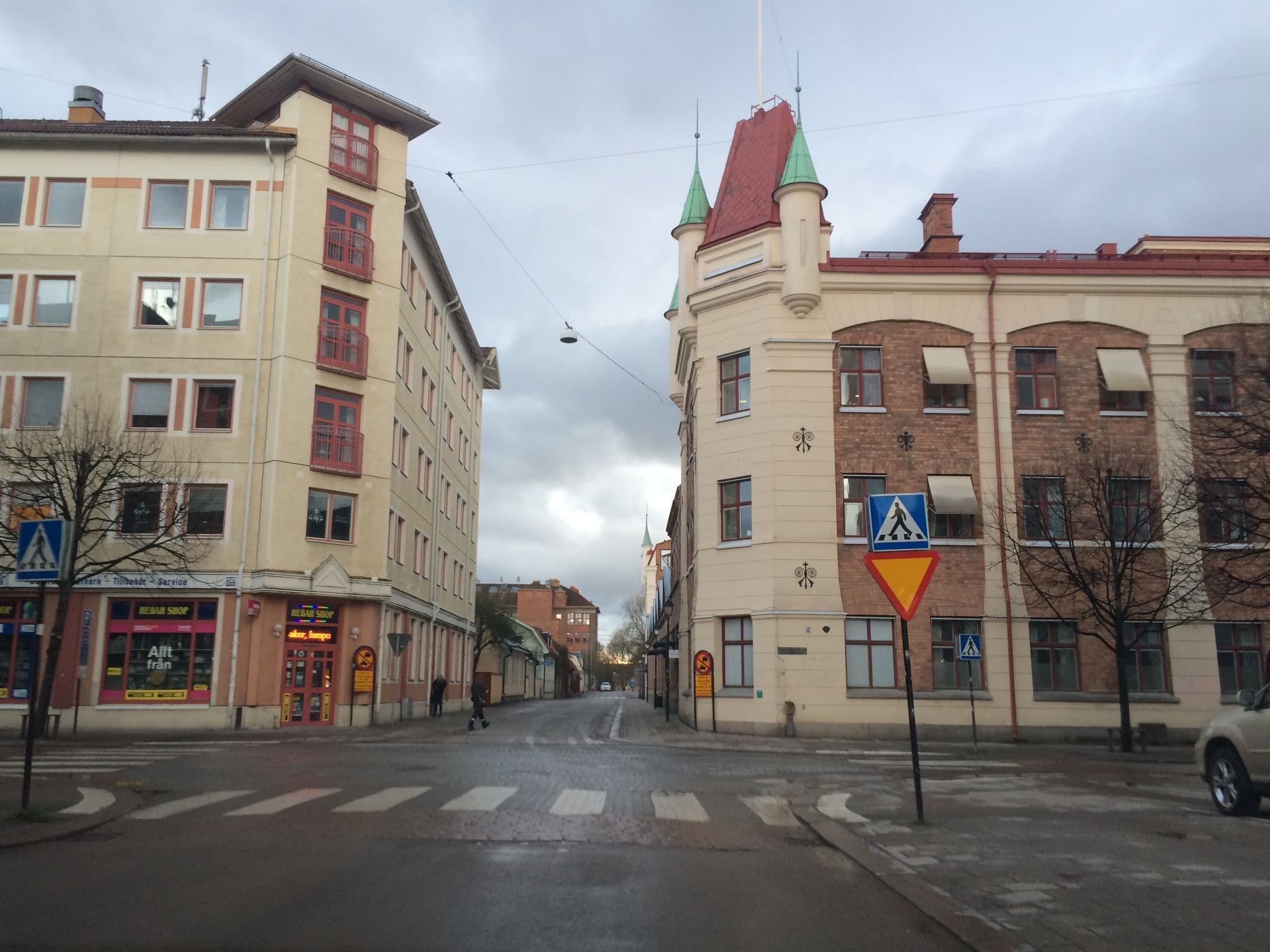 Street view near Best Western Plaza Hotel, Eskilstuna — © msamme (CC BY-SA · Mapillary)