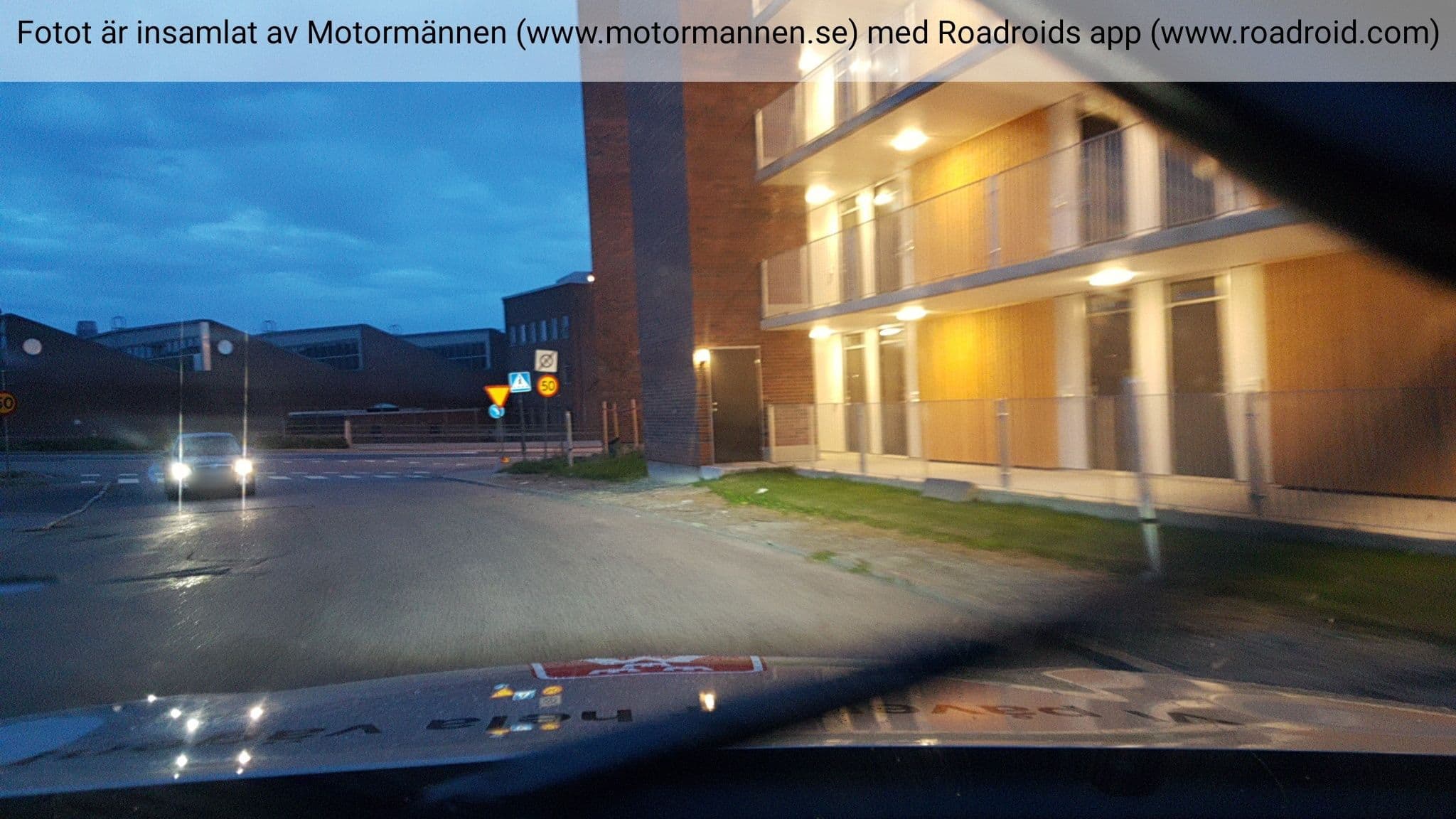 Street view near Bed & Breakfast, Västerås — © roadroid (CC BY-SA · Mapillary)