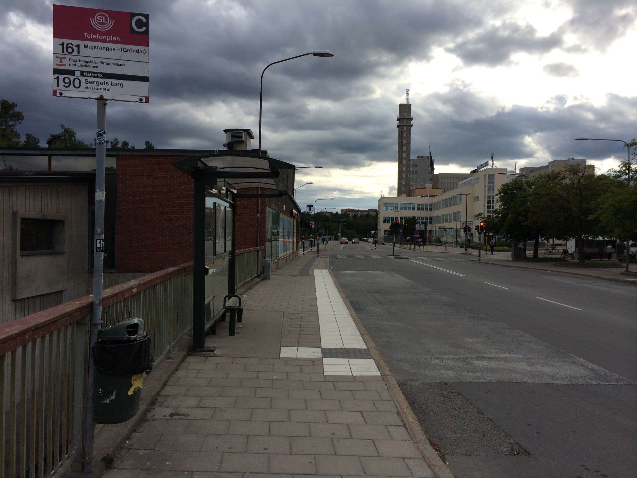 Street view near Andrei Enache, Årsta — © andreas_p (CC BY-SA · Mapillary)