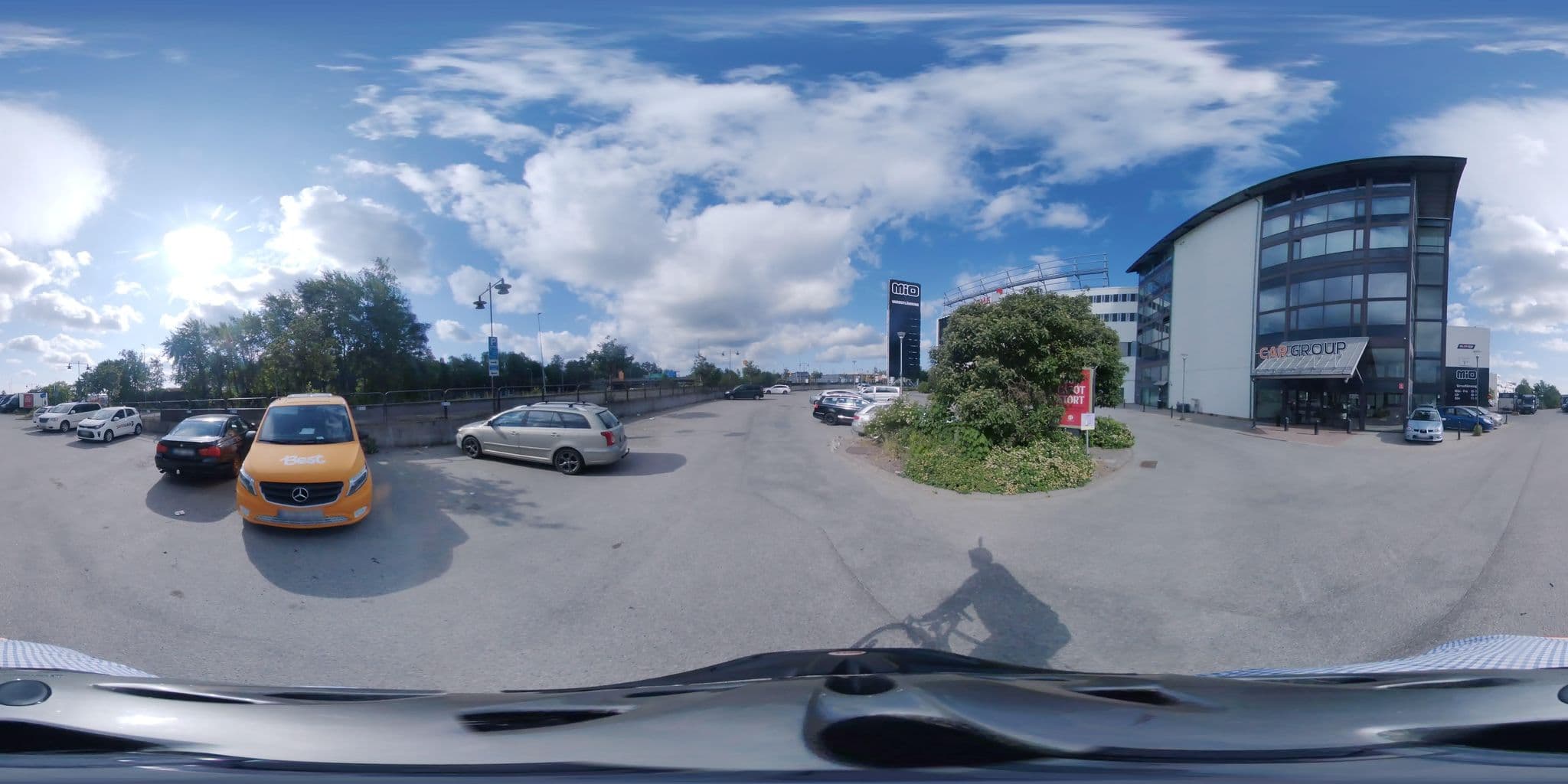 Street view near Part-Time Home Slagsta Strand, Fittja — © bruno360 (CC BY-SA · Mapillary)