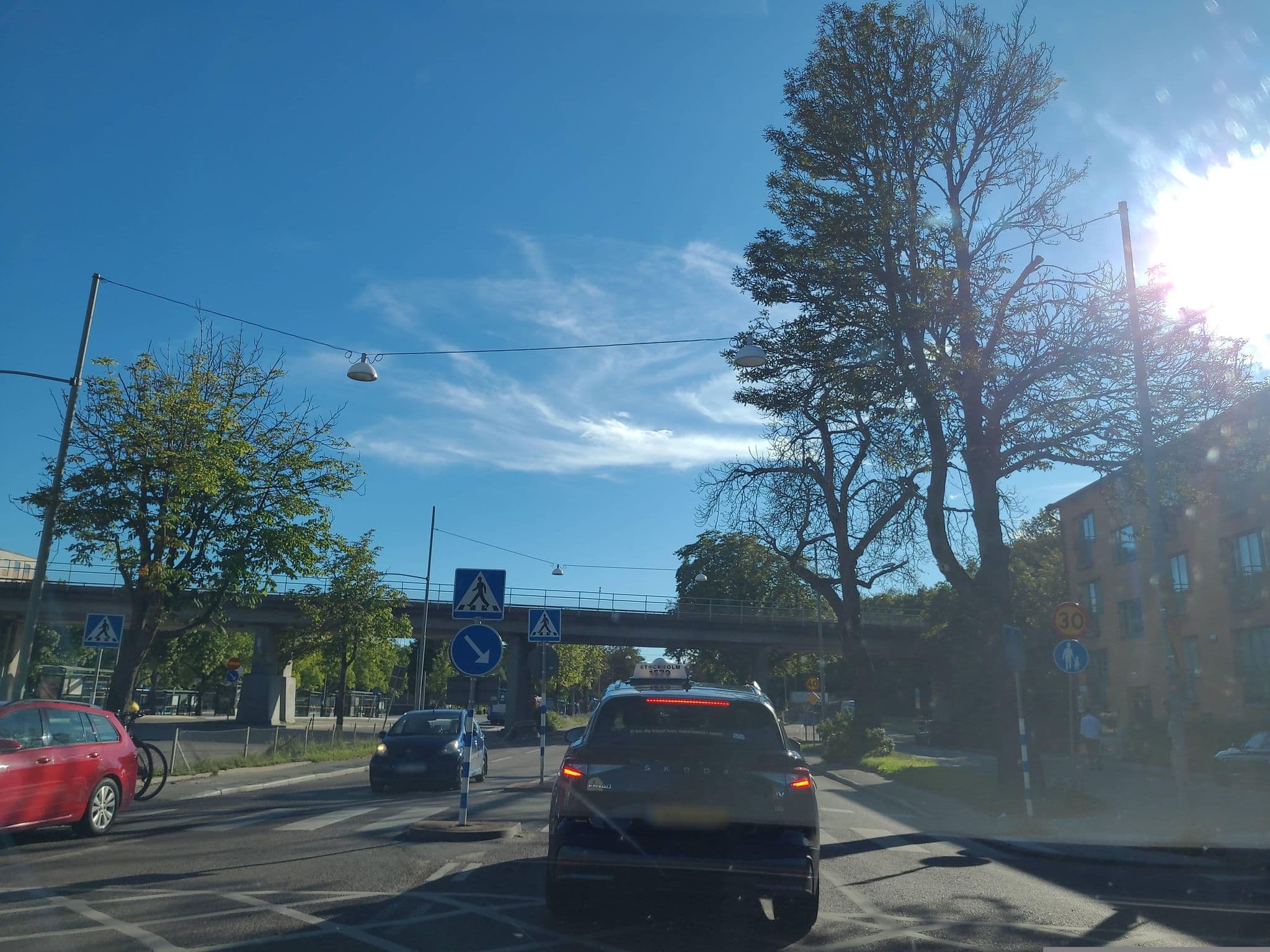 Street view near Akeshavs Slott och Konferens, Bromma — © jopparn2 (CC BY-SA · Mapillary)