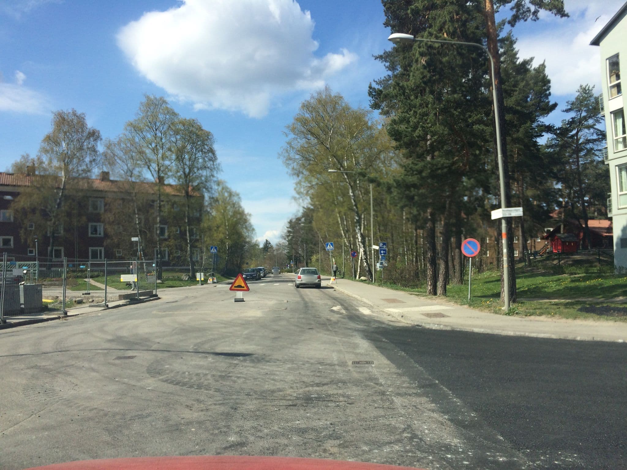 Street view near Stiftelsen Hotellhem, Segeltorp — © andreas_p (CC BY-SA · Mapillary)