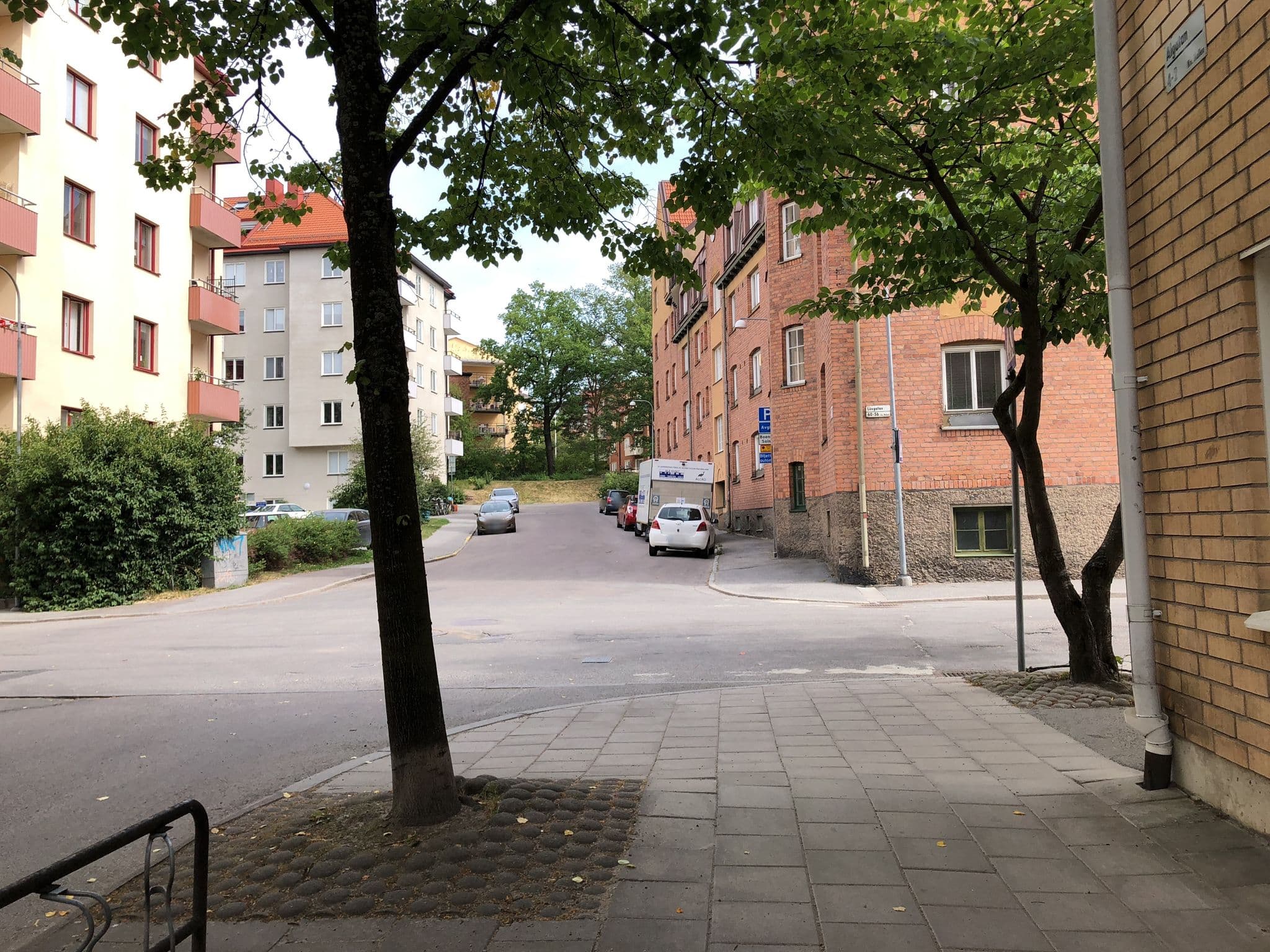 Street view near Best Western Wallin Hotel, Sundbyberg — © moonhouse (CC BY-SA · Mapillary)