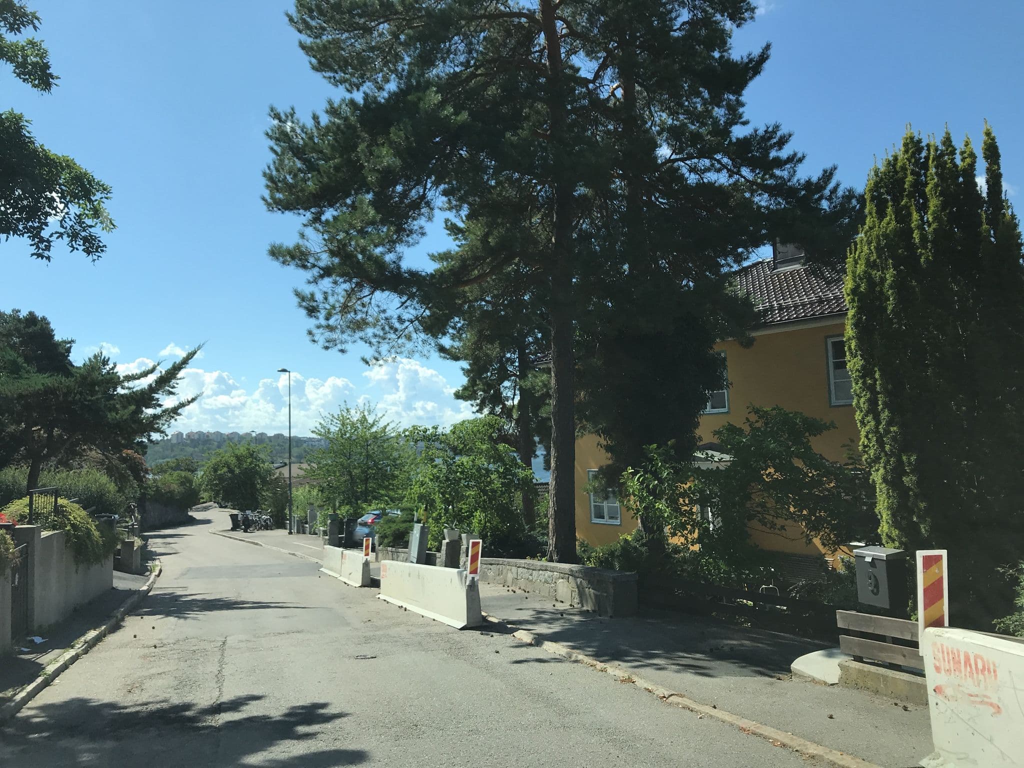 Street view near A.Gustafsson Hotellkonsult, Bromma — © andreas_p (CC BY-SA · Mapillary)