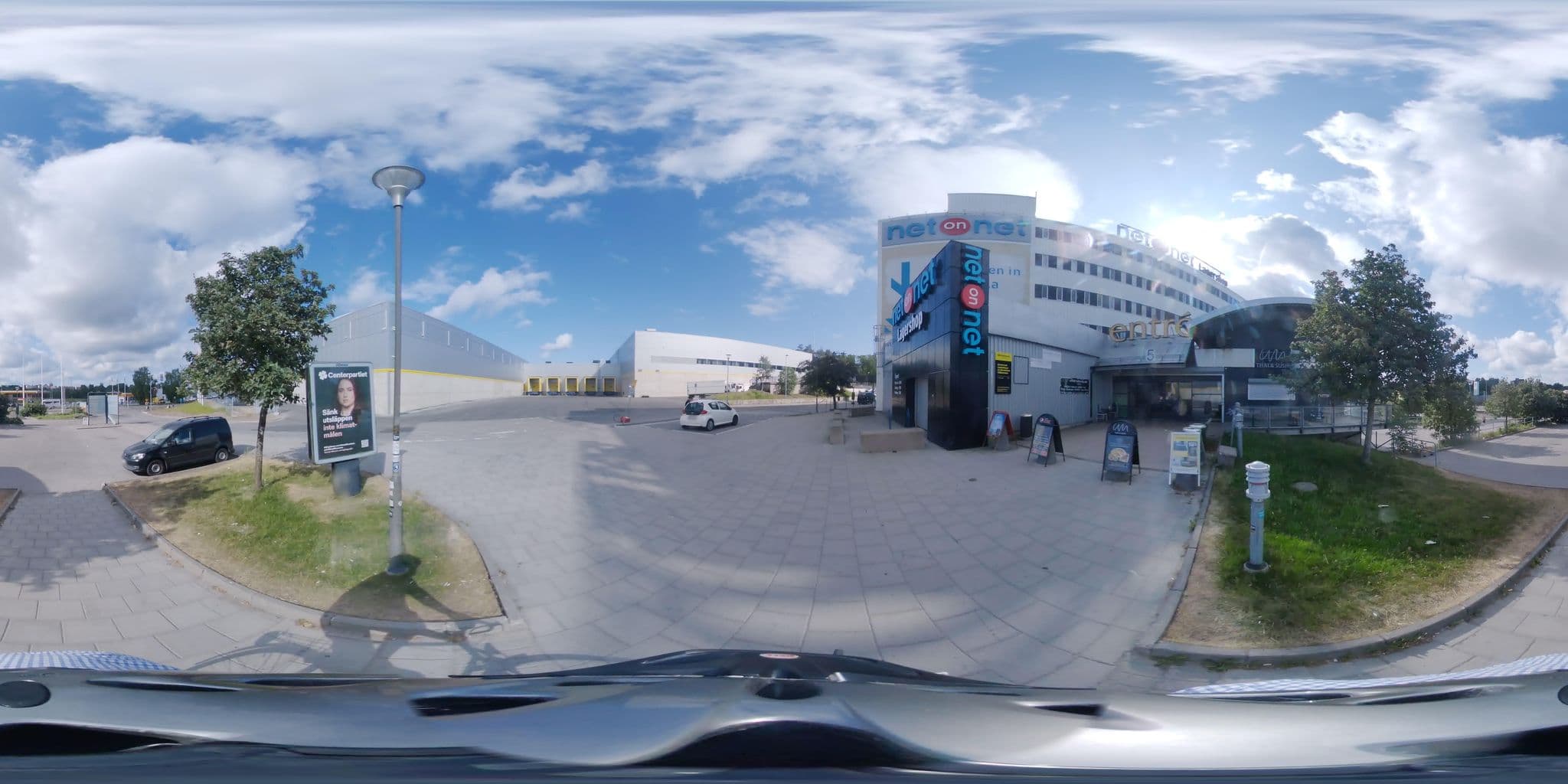Street view near Longstay Hotel, Fittja — © bruno360 (CC BY-SA · Mapillary)