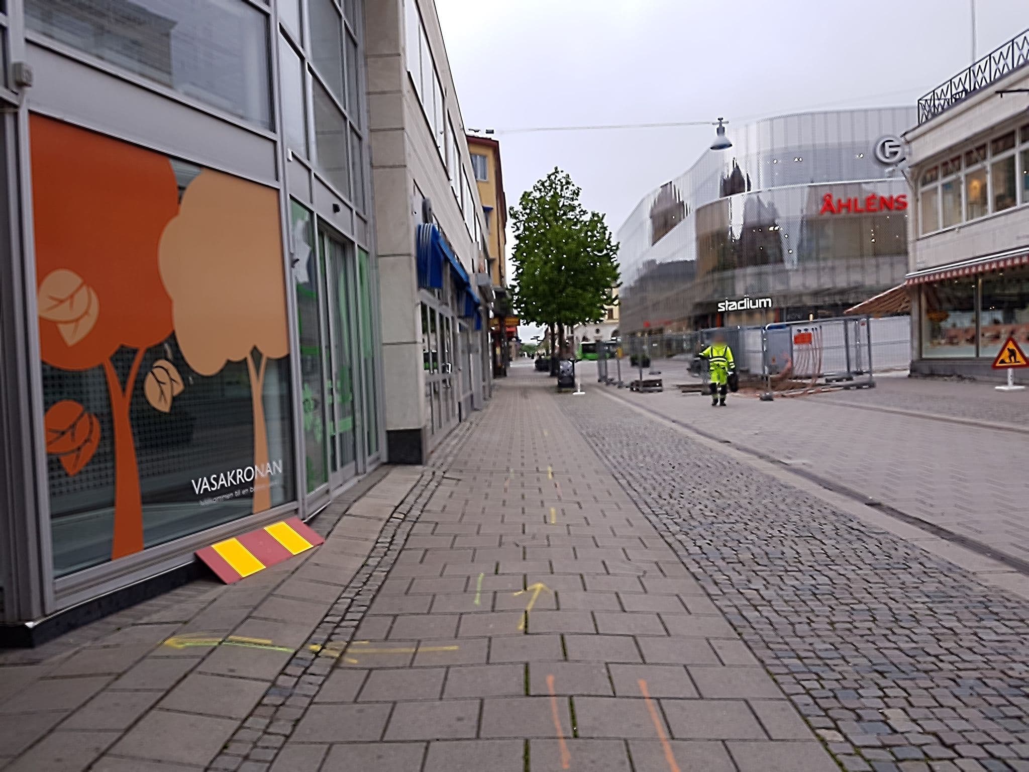 Street view near Uppsala Hotels, Uppsala — © ainali (CC BY-SA · Mapillary)