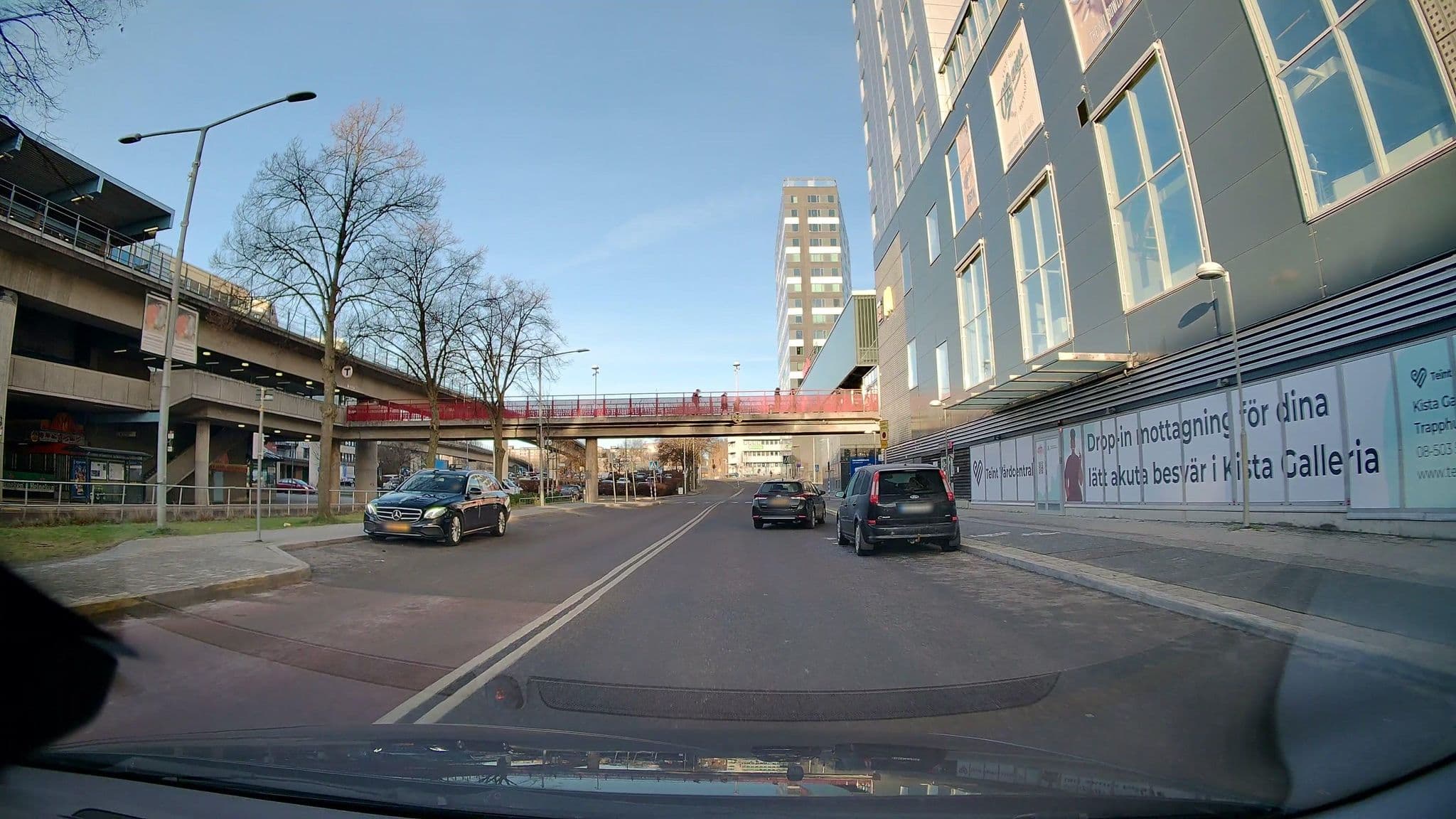 Street view near Forenom Apartments Stockholm Kista, Kista — © bruno360 (CC BY-SA · Mapillary)